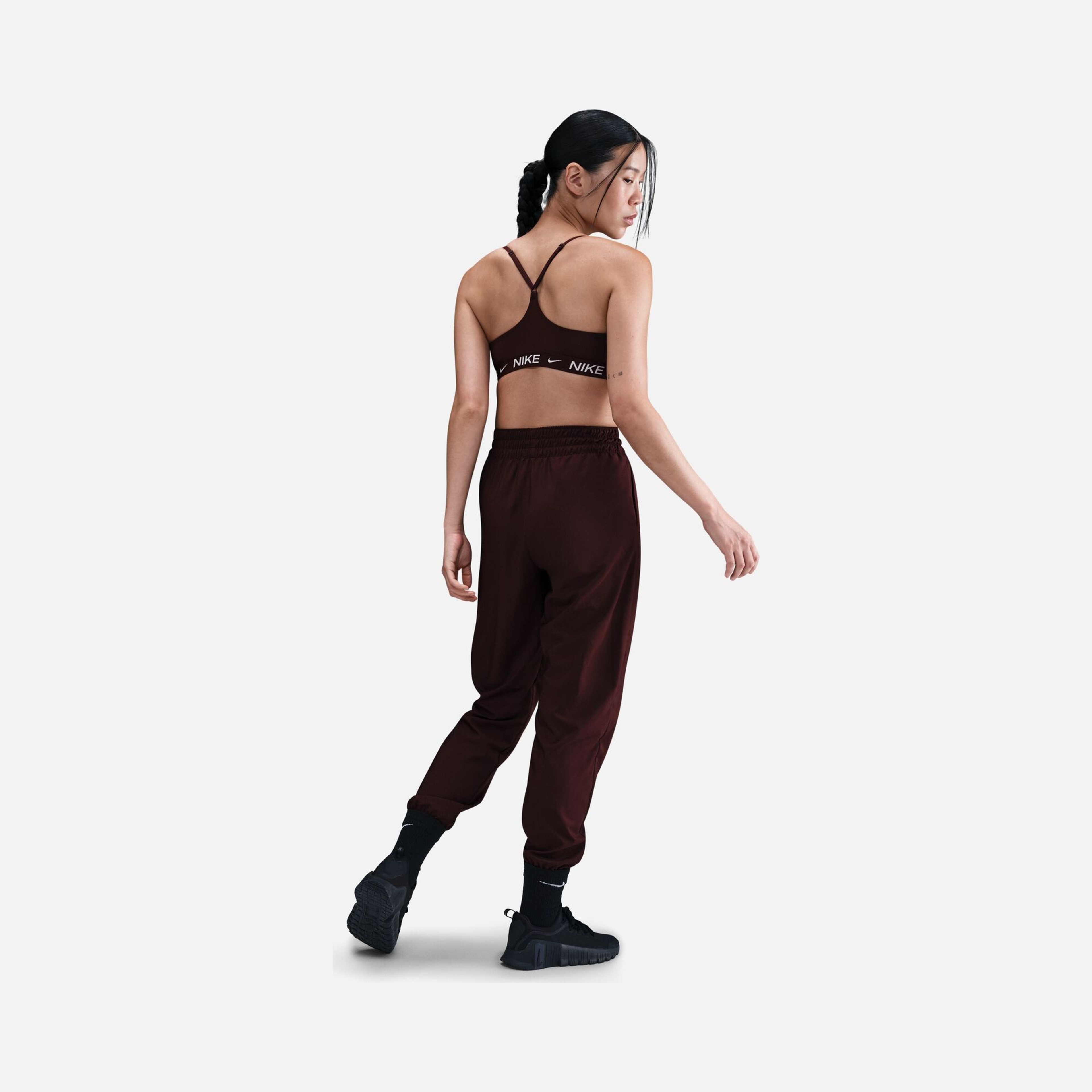 Nike Indy Light-Support Padded Adjustable Training Sports Kadın Bra