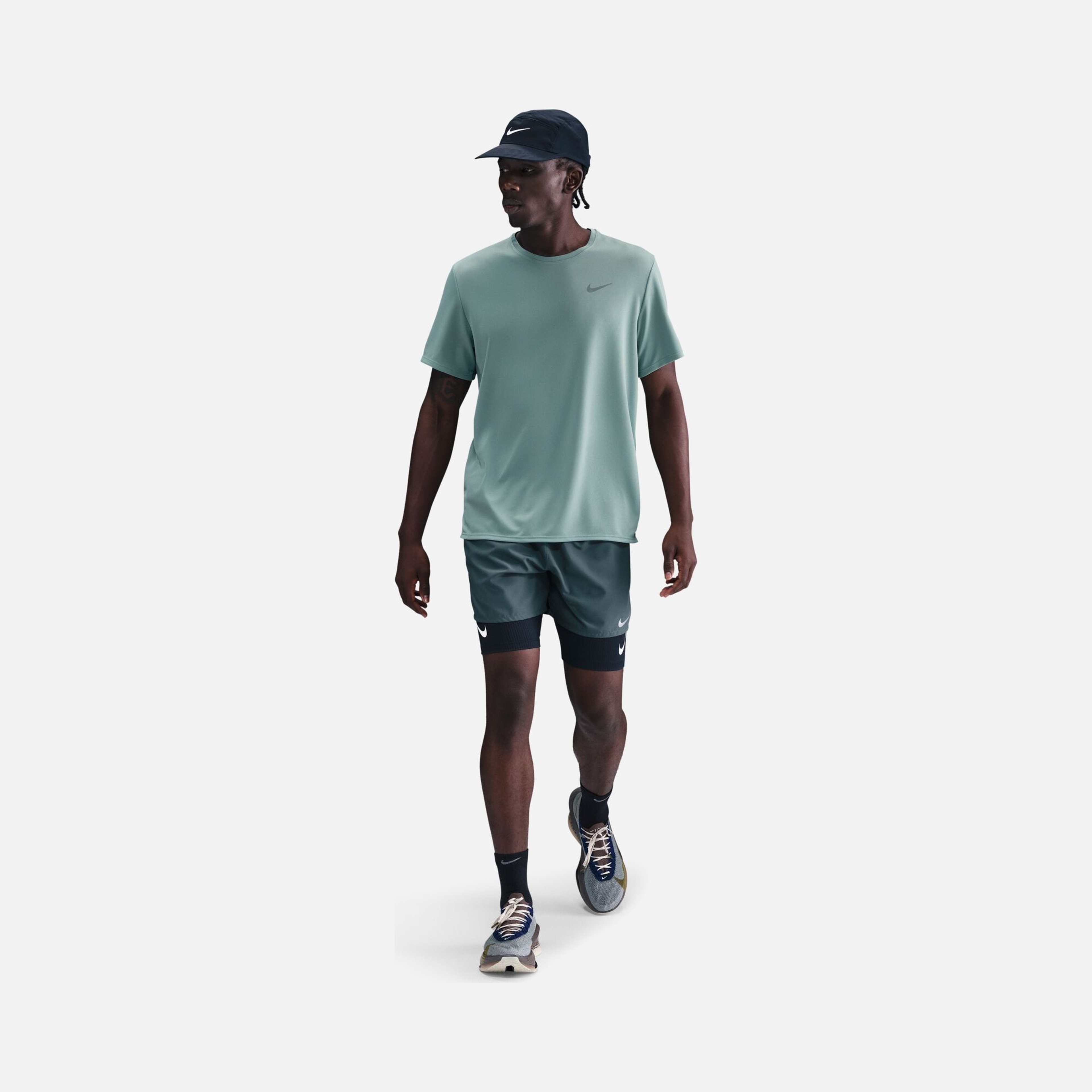 Nike Dri-Fit UV Miler Running Short-Sleeve Erkek Tişört