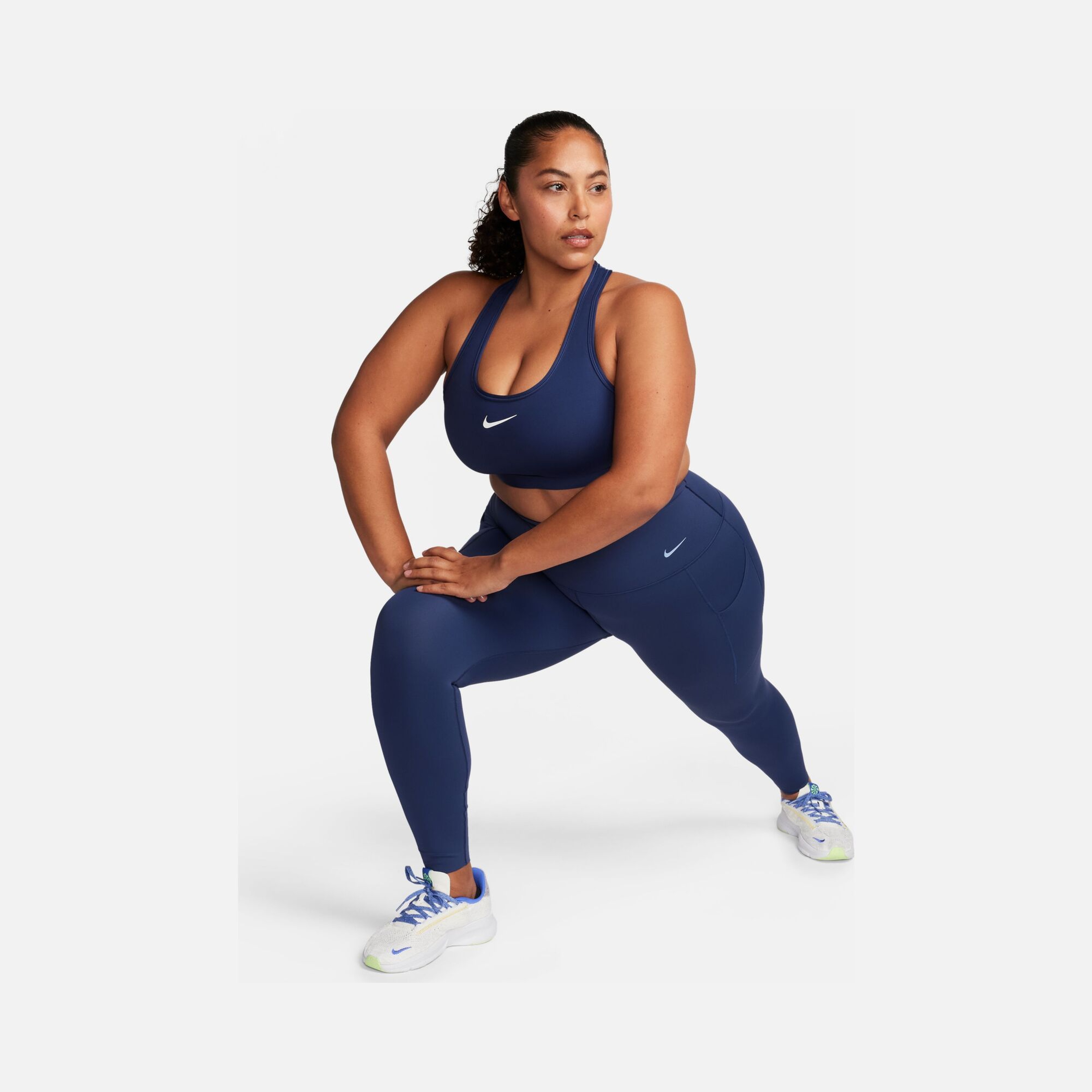 Nike Swoosh Medium Support Padded Training Kadın Bra