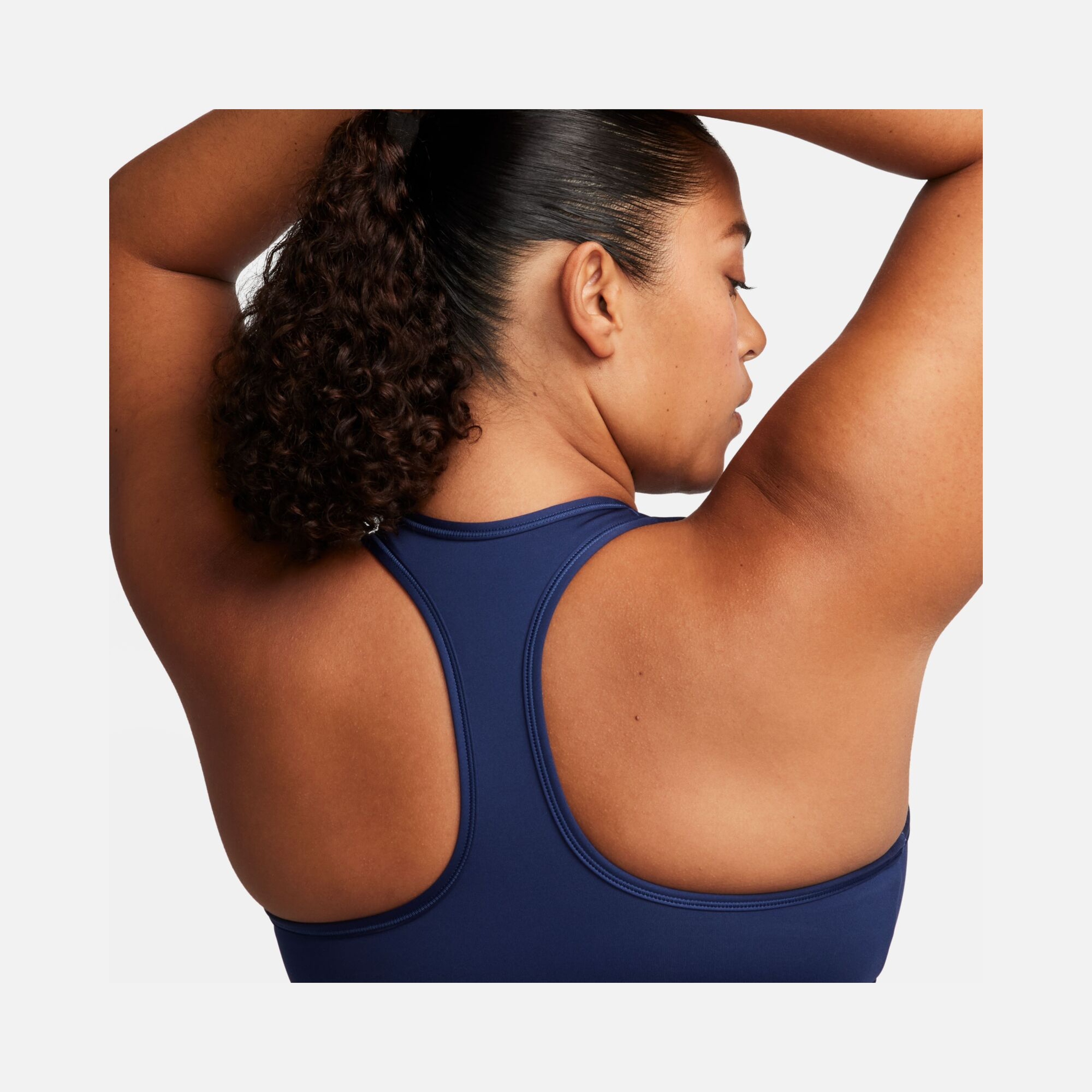 Nike Swoosh Medium Support Padded Training Kadın Bra