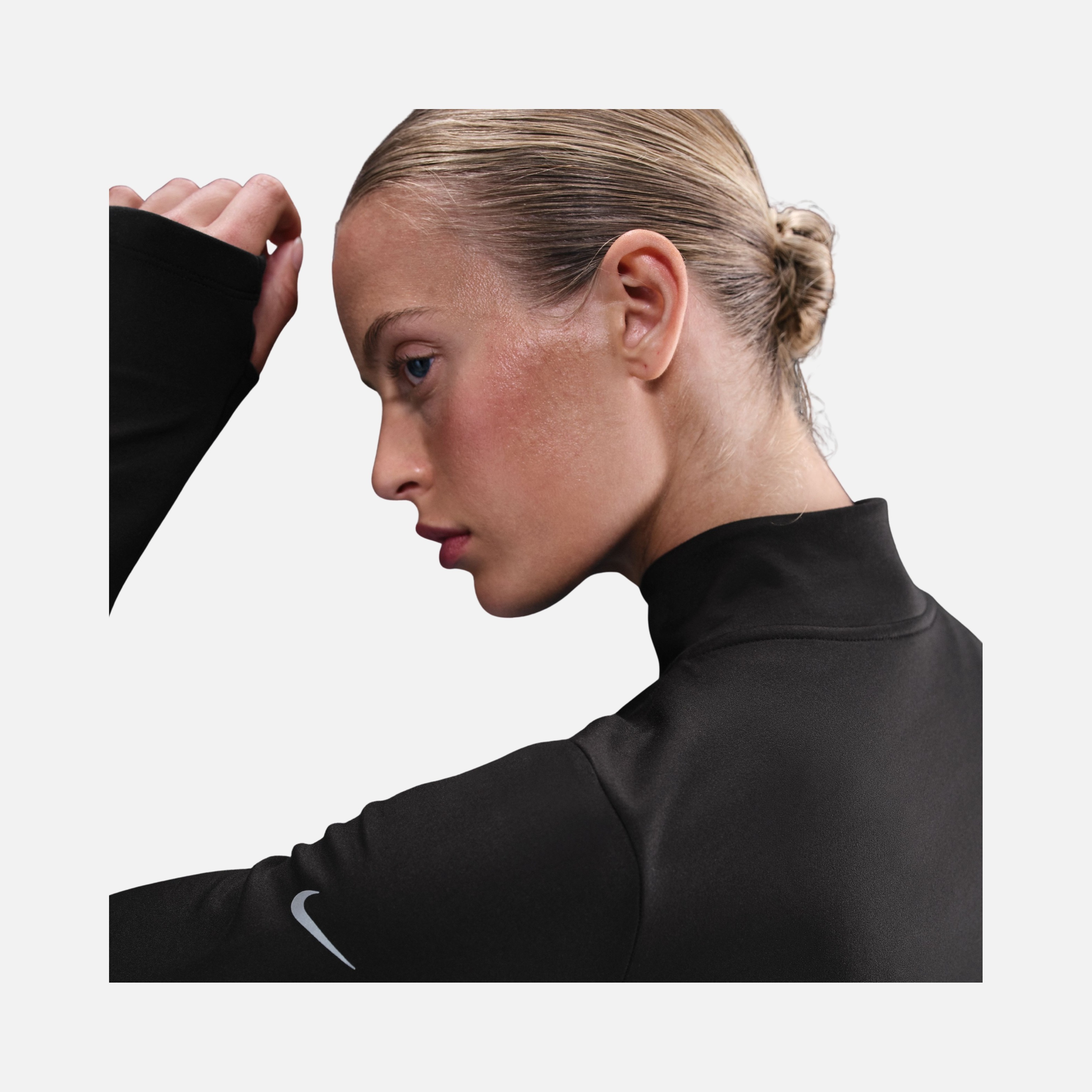 Nike W Nk One Tf Hz Midlayer Kadın Uzun Kollu Tişört