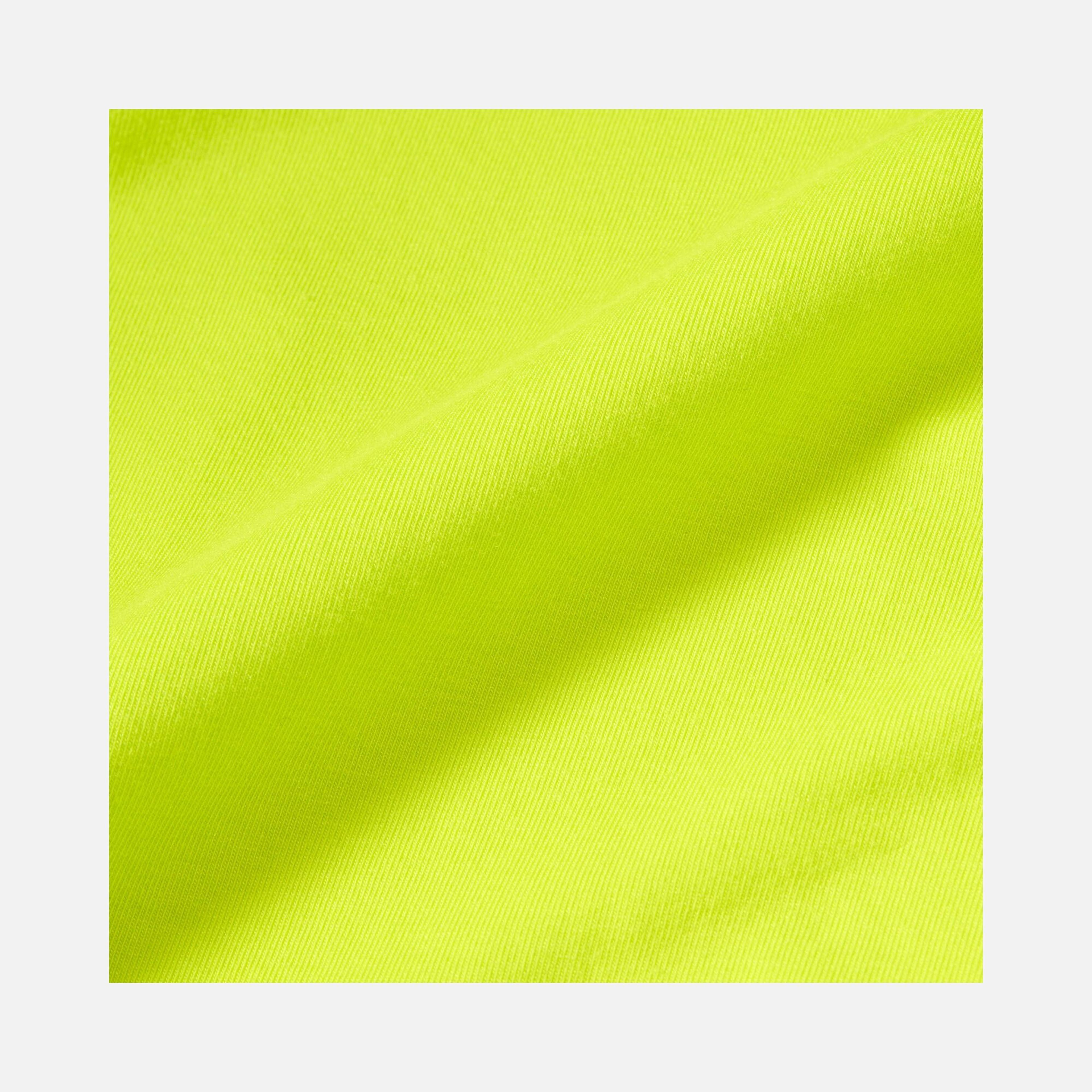 Nike Sportswear Essentials Chill Knit Short-Sleeve Kadın Tişört