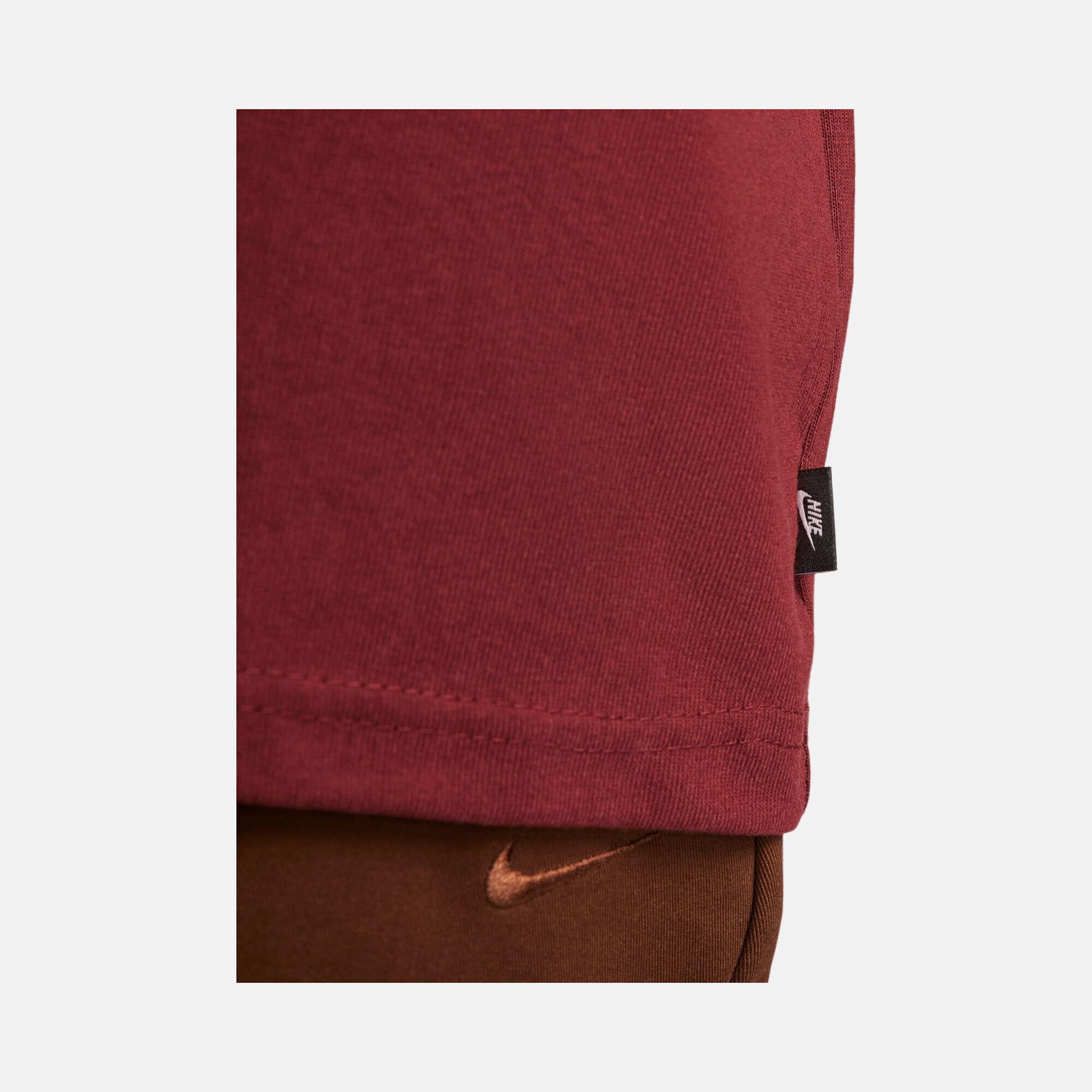Nike Sportswear Premium Essentials Short-Sleeve Erkek Tişört