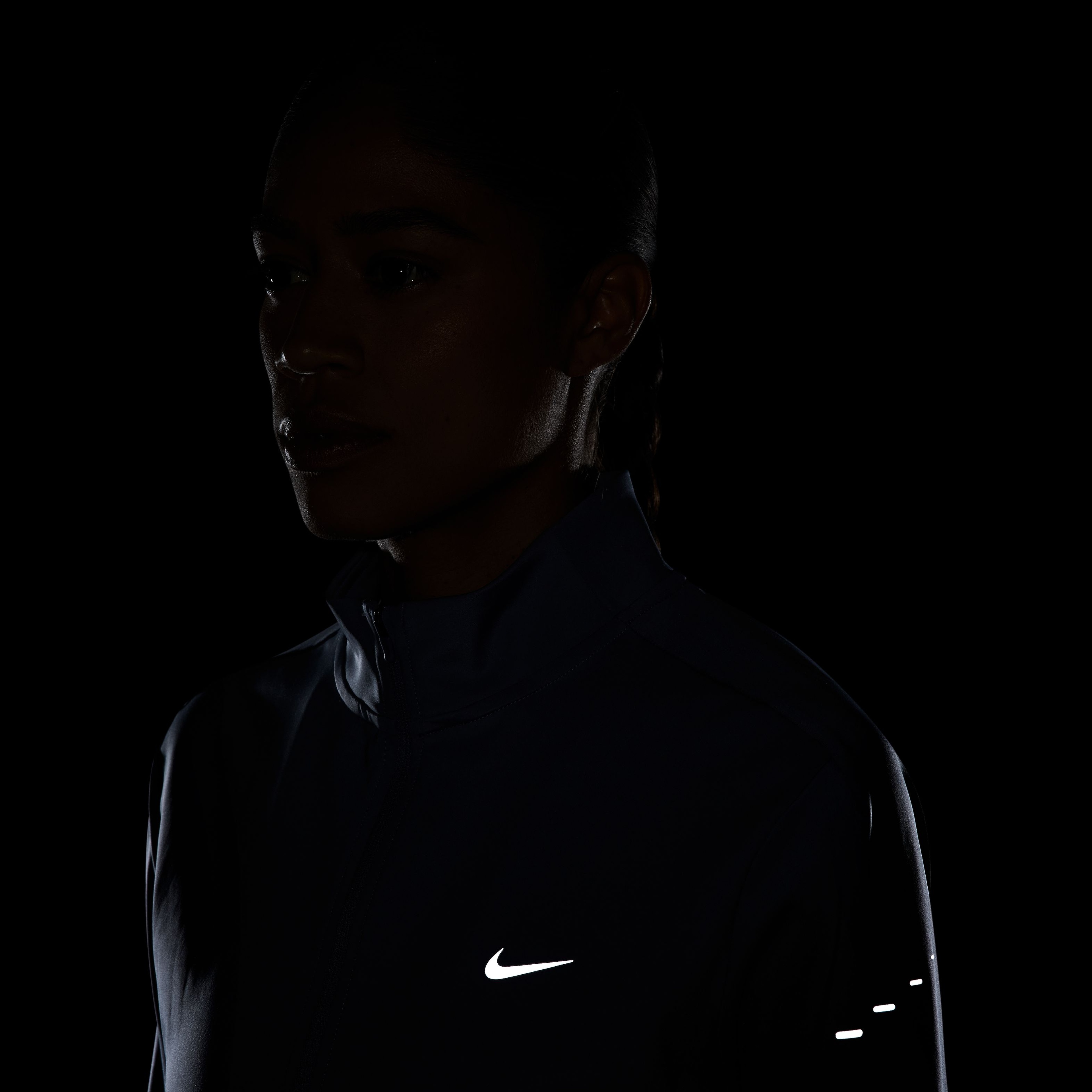 Nike Swift Dri-Fit Full-Zip Mid-Layer Running Top Kadın Ceket