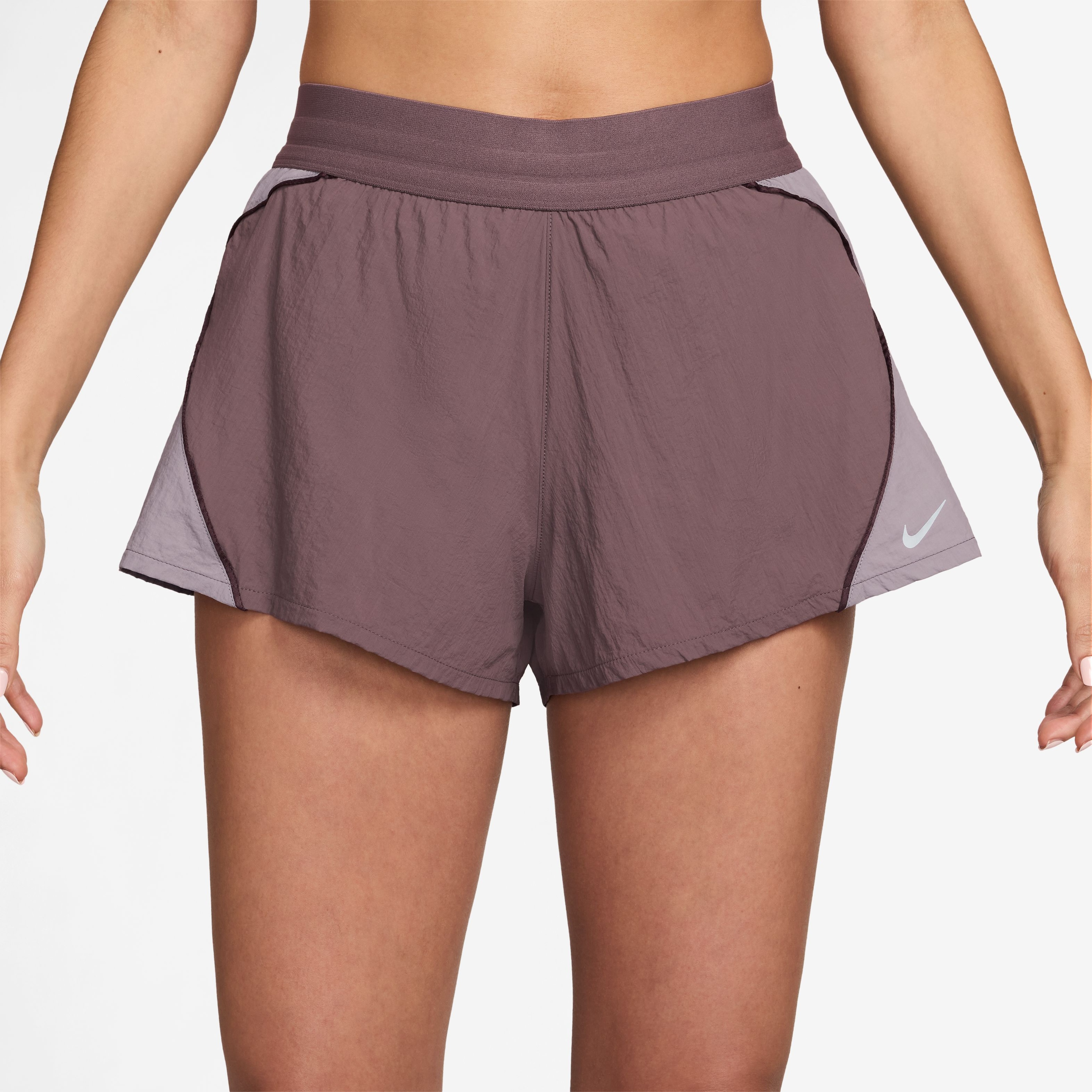 Nike Swift Rpl Hr Short Nv Kadın Şort