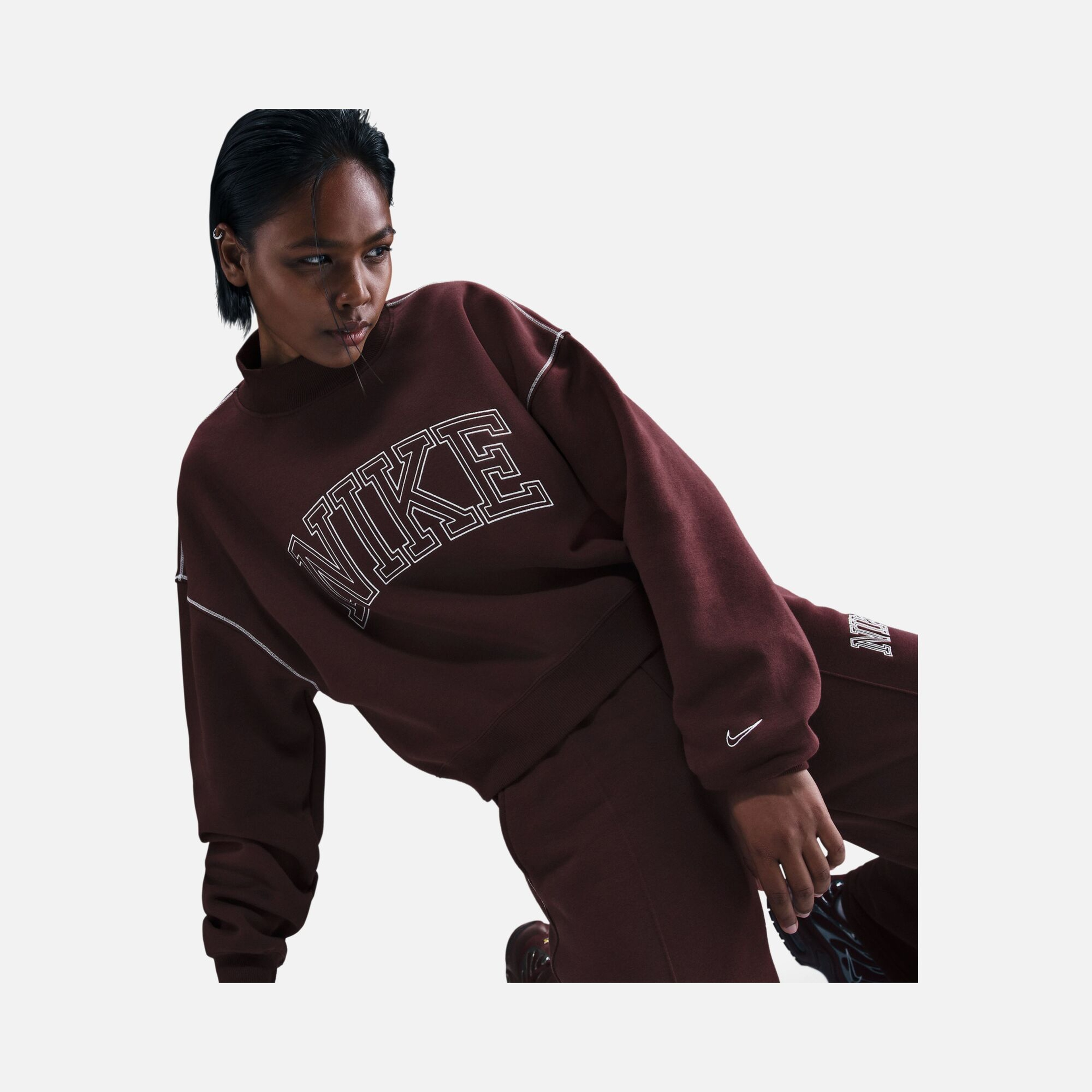 Nike Sportswear Phoenix Fleece Logo Balıkçı Yaka Kadın Sweatshirt