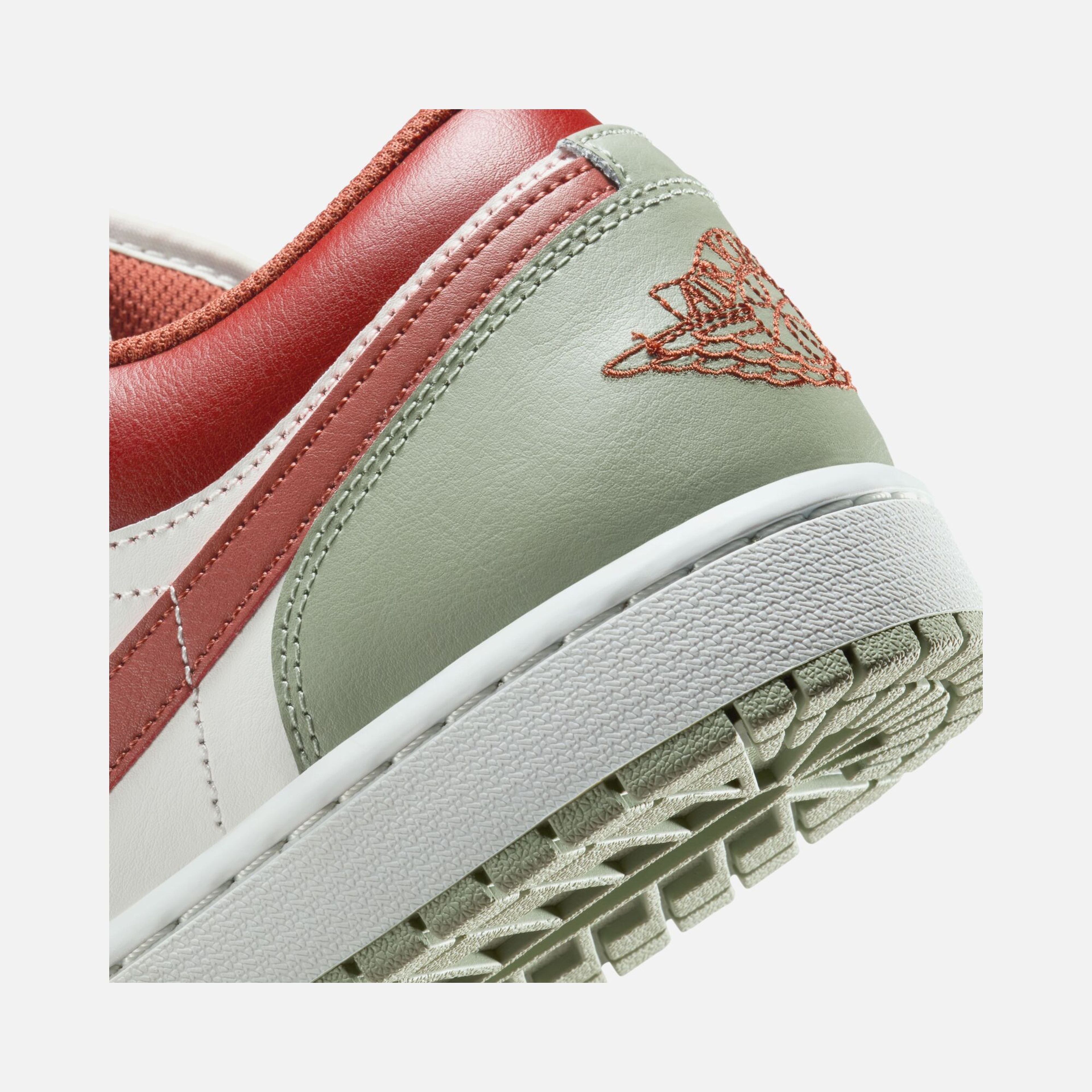 Nike Air Jordan 1 Low CO Erkek Spor Ayakkabı