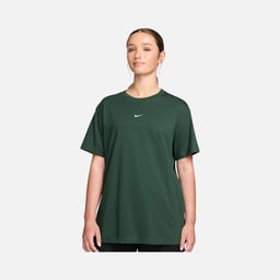 Nike Sportswear Classic Kadın Tişört