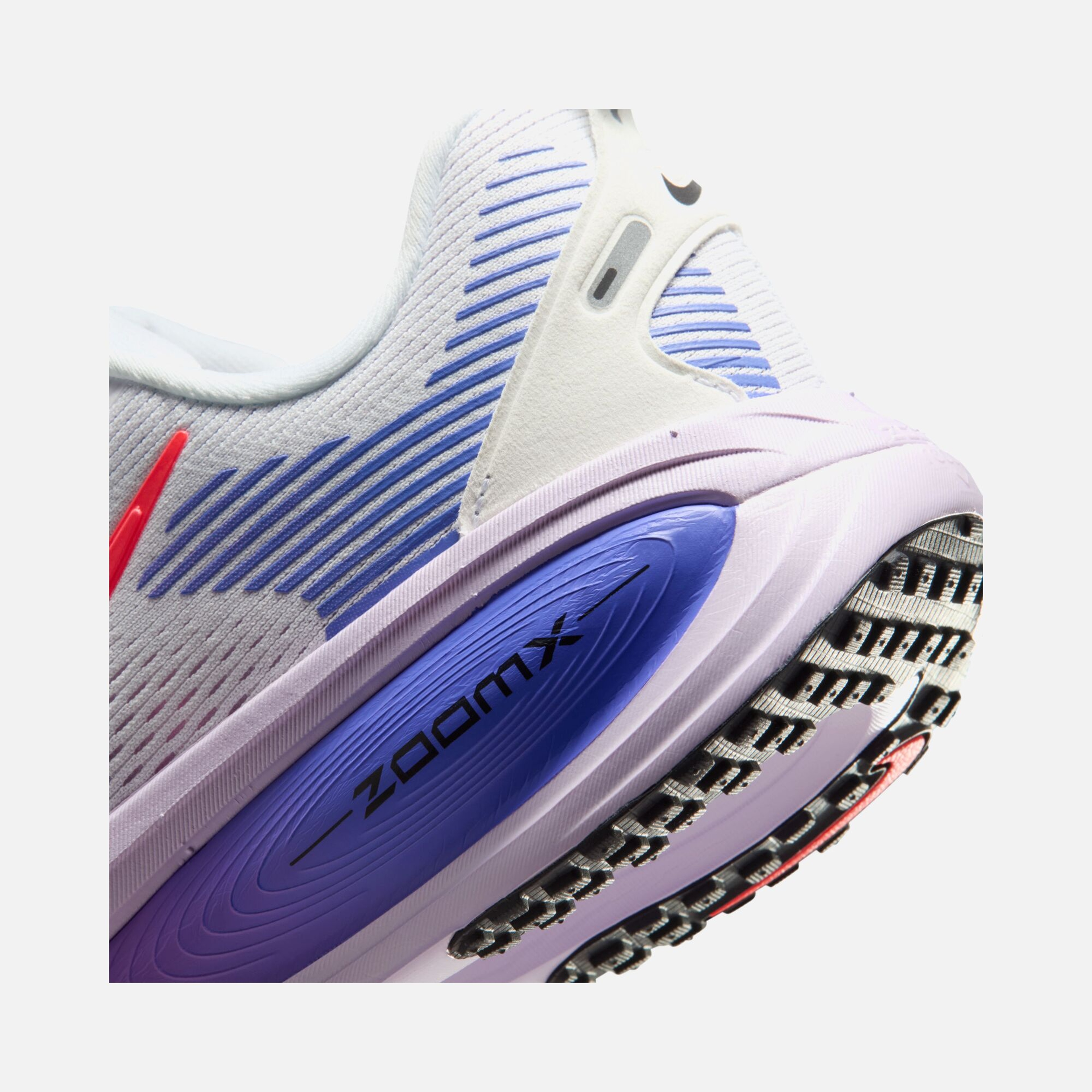 Nike Vomero 18 ZoomX Road Running Kadın Spor Ayakkabı