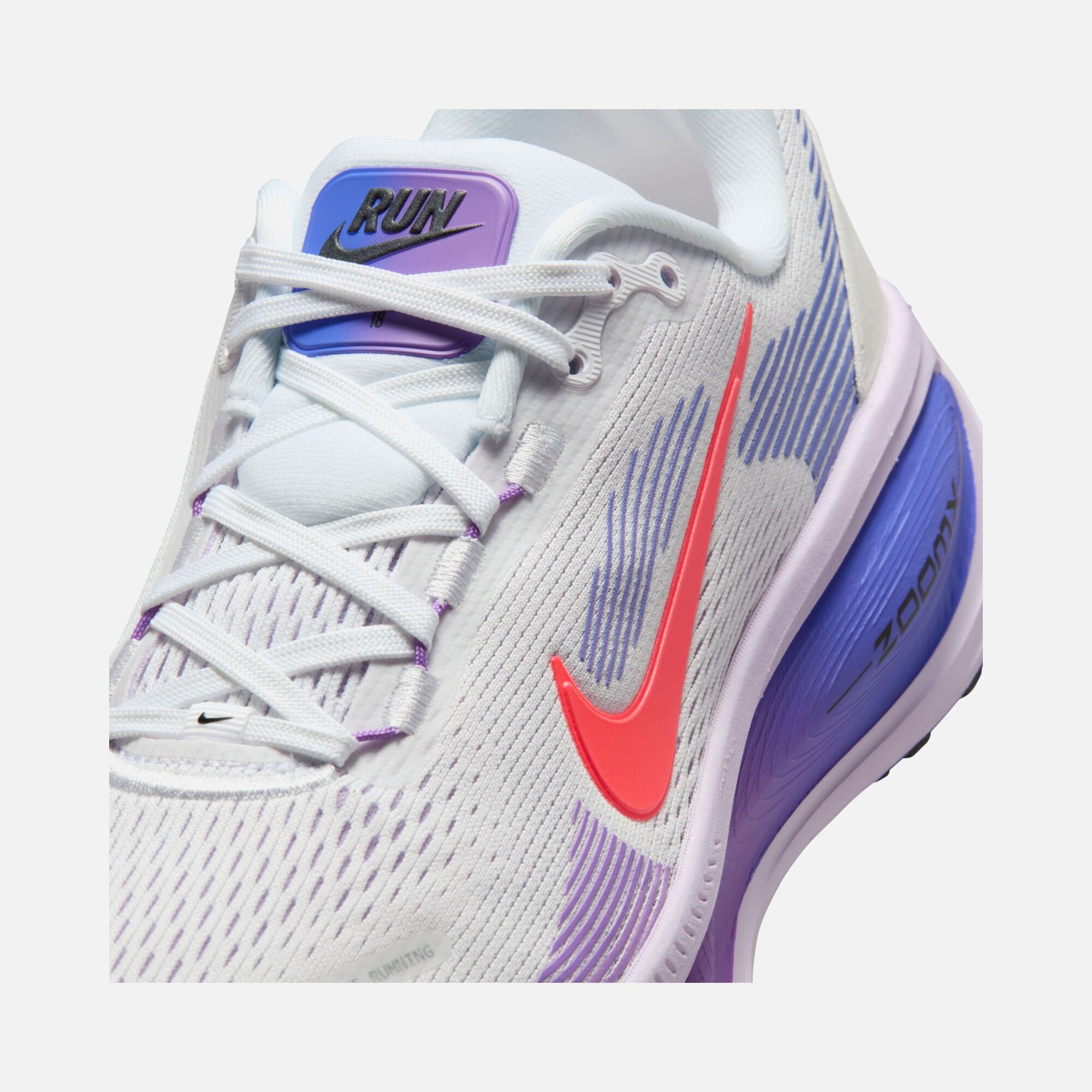 Nike Vomero 18 ZoomX Road Running Kadın Spor Ayakkabı