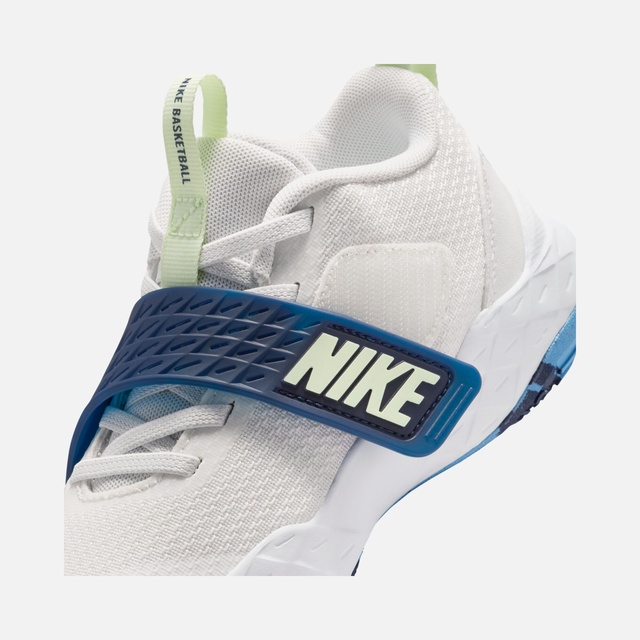 Nike Beyaz Nike Team Hustle D 12 (Ps) Çocuk Ayakkabı