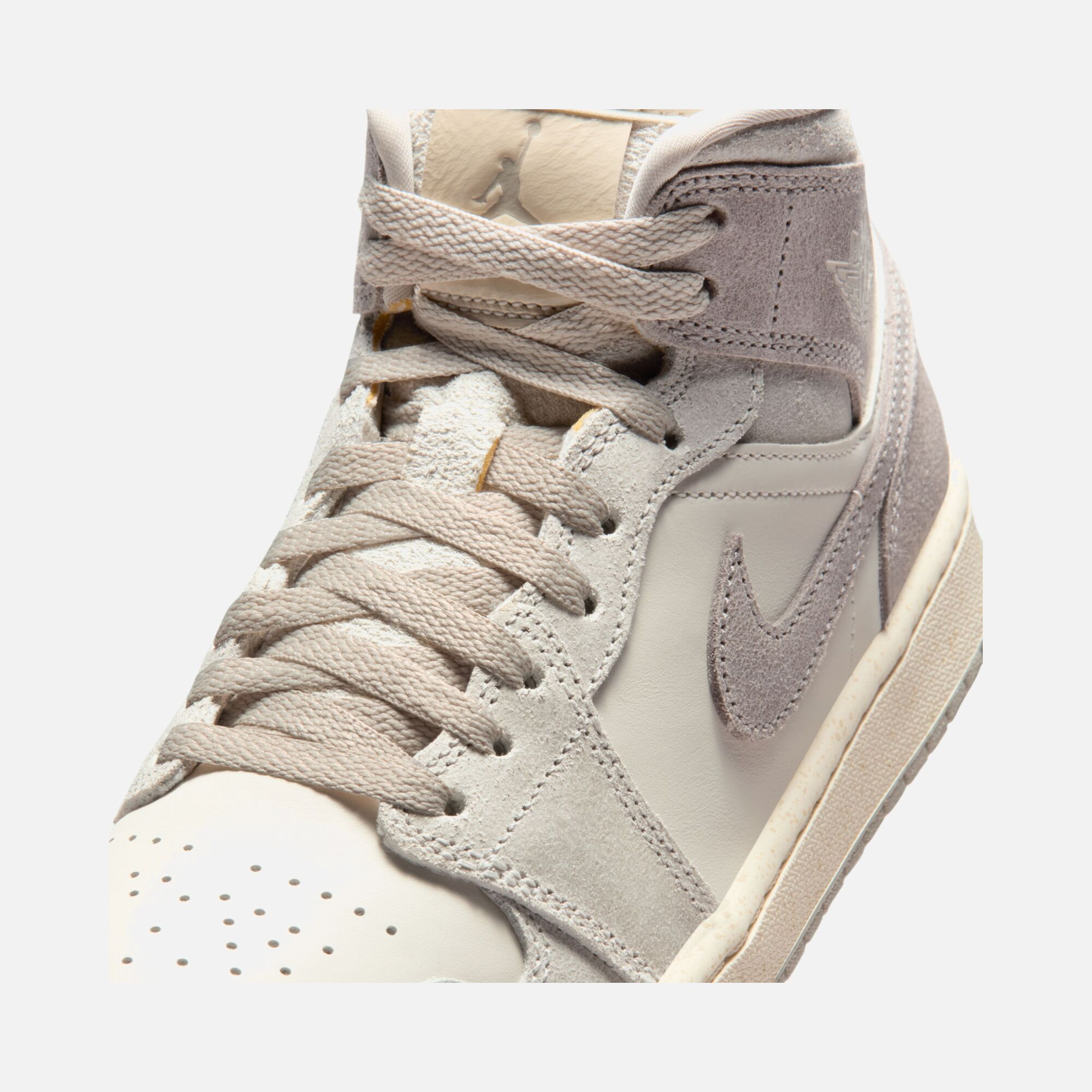 Nike Wmns Air Jordan 1 Mid Se Kadın Spor Ayakkabı