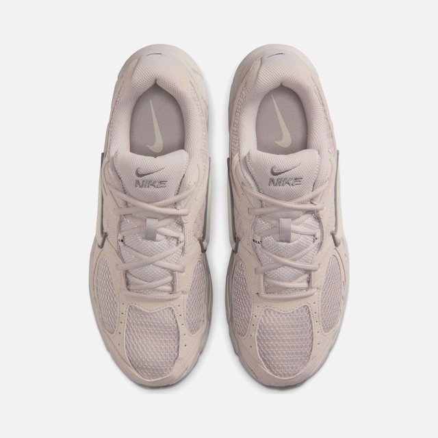 Nike Bej Nike V5 RNR