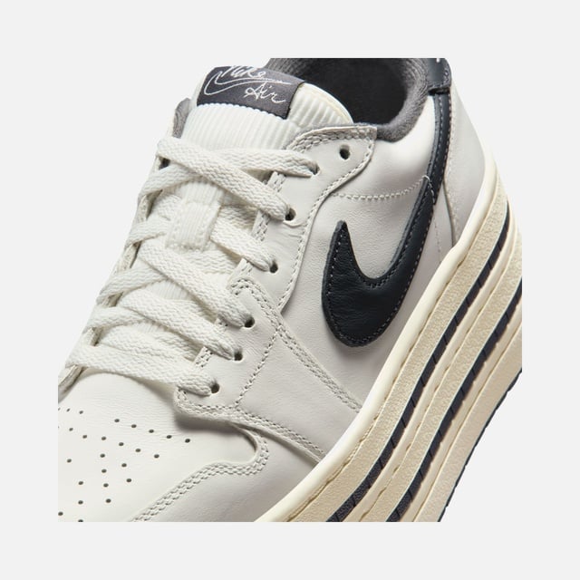 Nike Nike Beyaz Wmns Air Jordan 1 Triple Stack Kadın Spor Ayakkabı Barçın'da! Beyaz - 10. görsel