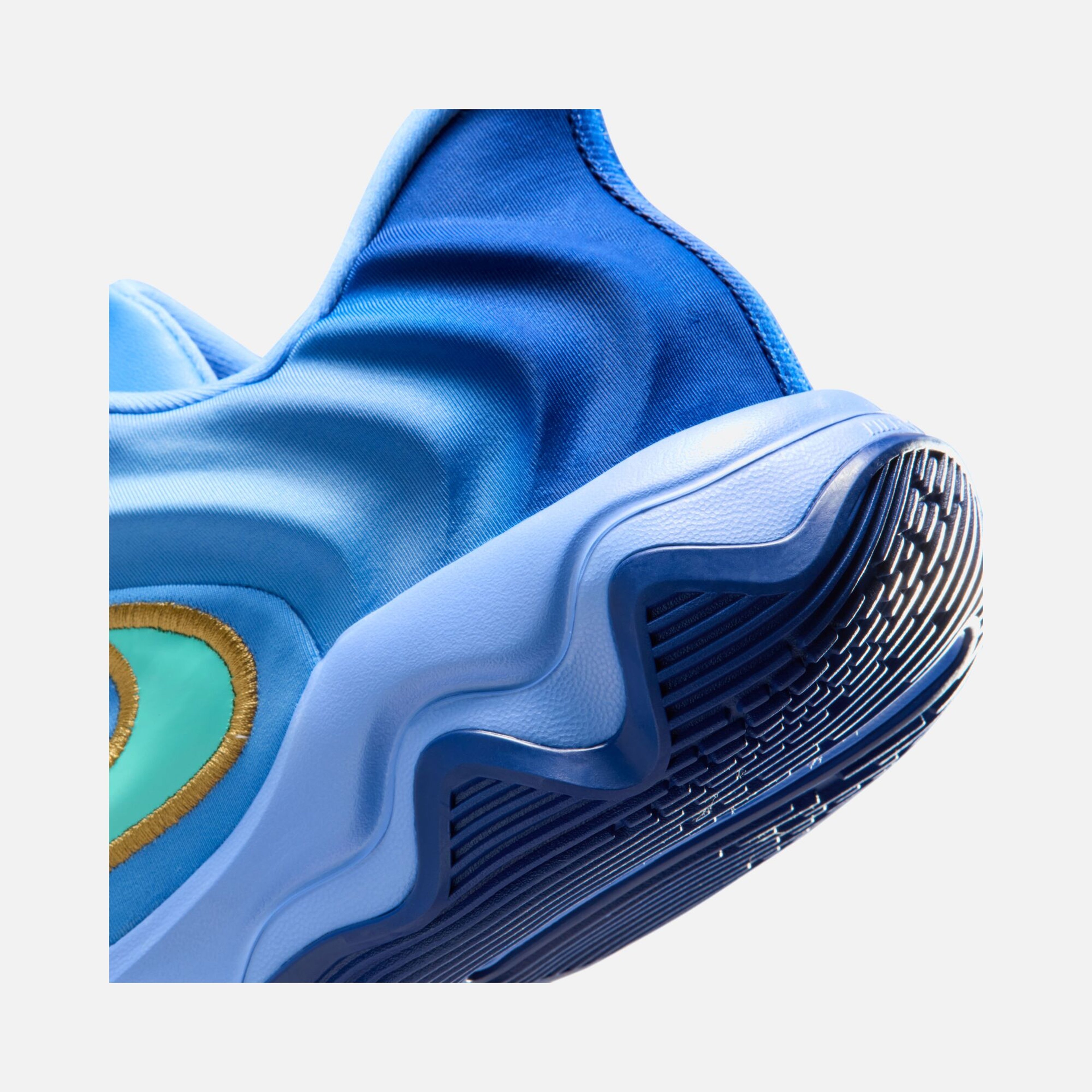 Nike Giannis Antetokounmpo Signature Core Immortality 4 Erkek Basketbol Ayakkabısı