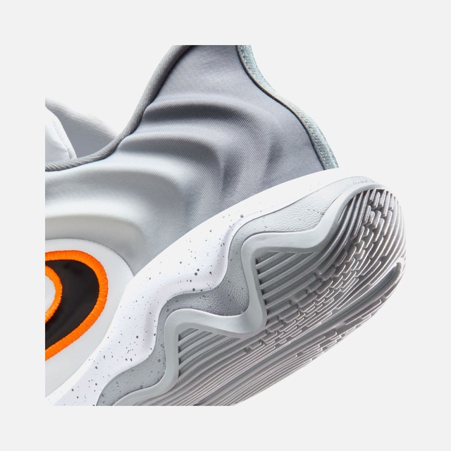 Nike Beyaz Nike Giannis Immortality 4