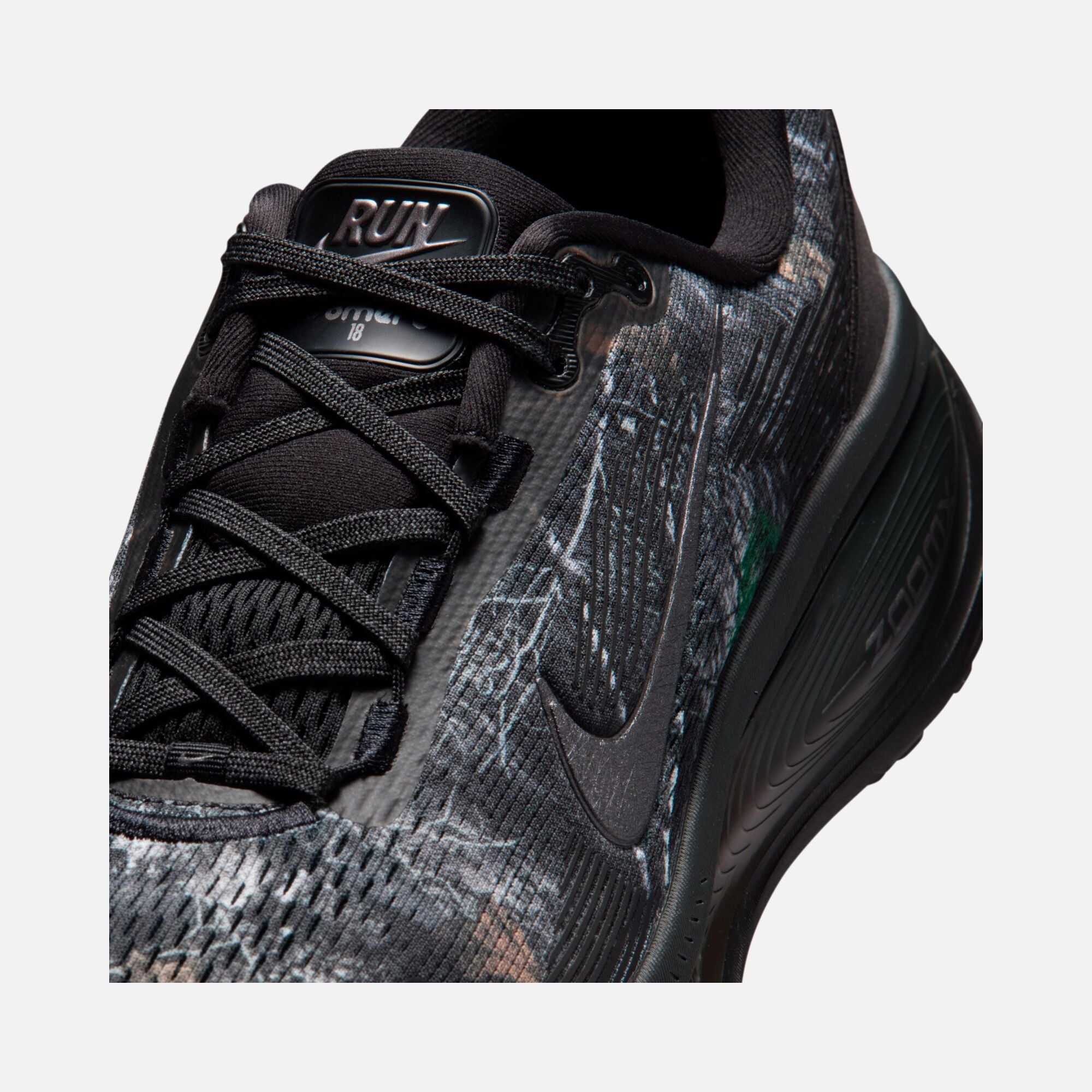 Nike Vomero 18 Cm Erkek Koşu Ayakkabısı