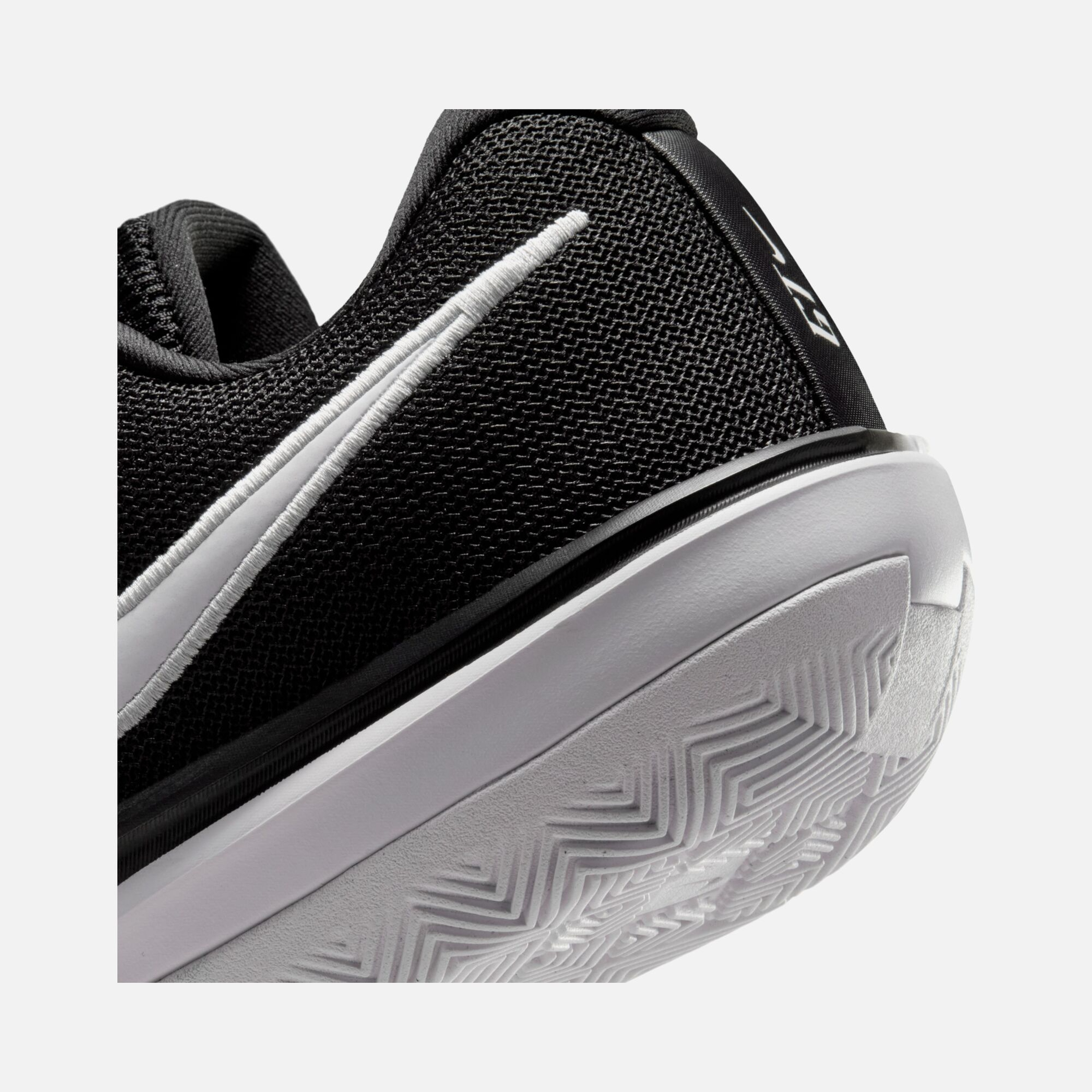 Nike Air Zoom G.T. Cut Academy 2 Erkek Basketbol Ayakkabısı