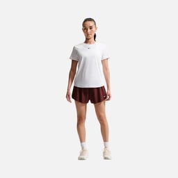 Nike One Classic Dri-Fit Short-Sleeve Training Kadın Tişört