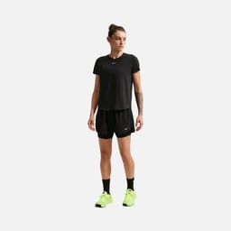 Nike One Classic Dri-Fit Short-Sleeve Training Kadın Tişört