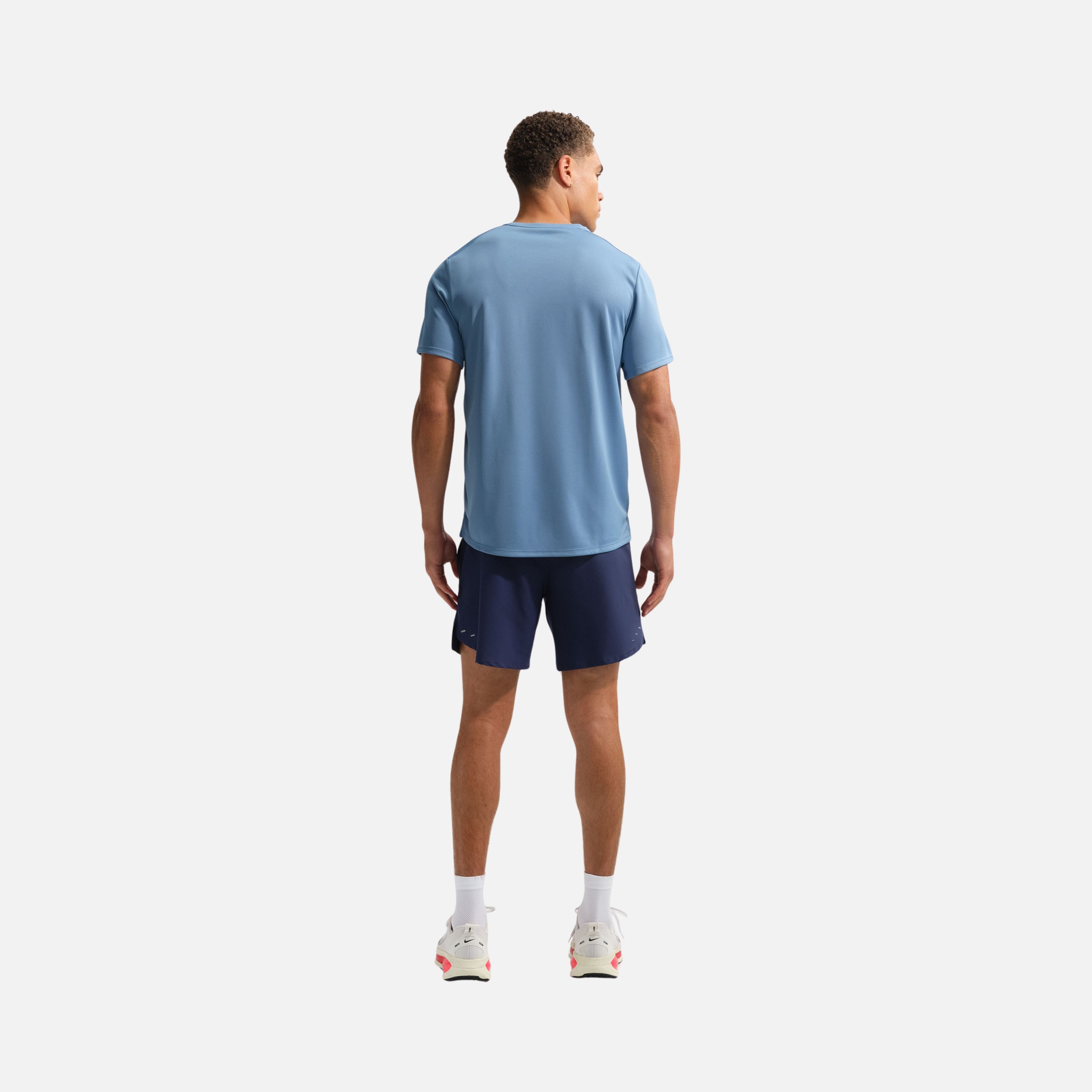 Nike Dri-Fit UV Miler Running Short-Sleeve Erkek Tişört