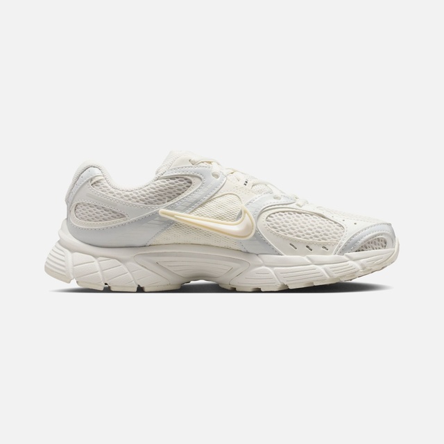 Nike Gri Nike V5