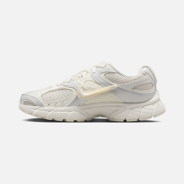 Nike Gri Nike V5