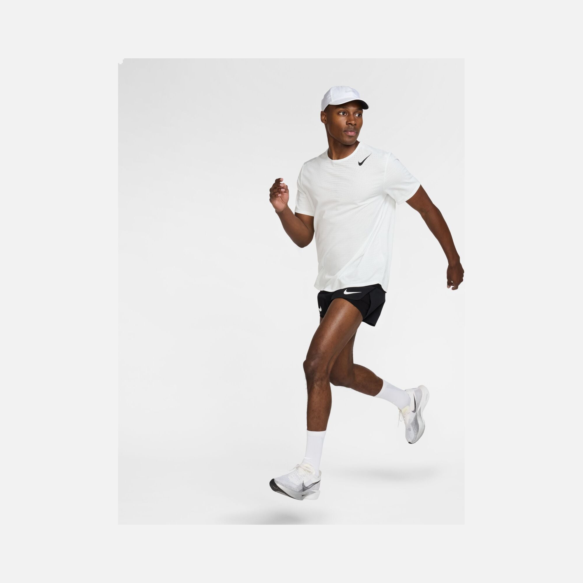 Nike Dri-Fit ADV AeroSwift Running Short-Sleeve Erkek Tişört