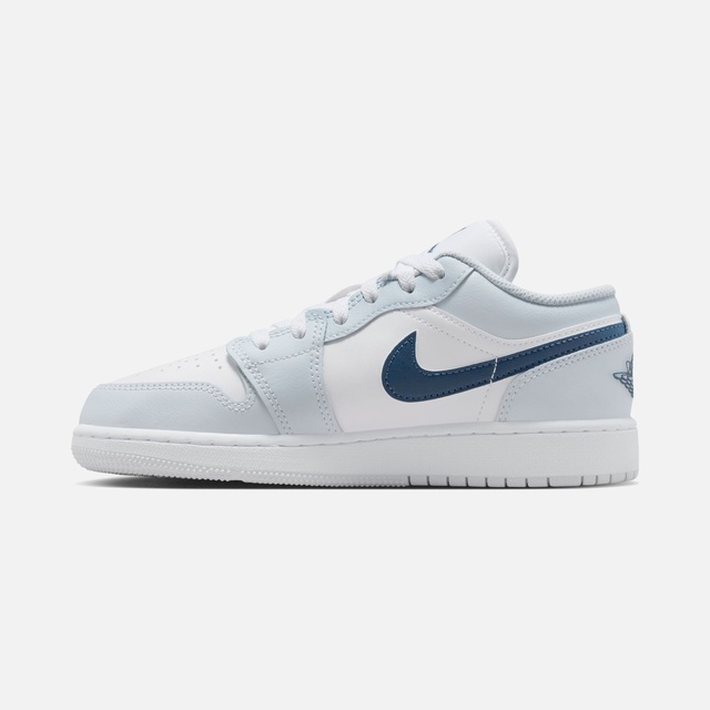 Nike Nike Beyaz Air Jordan 1 Low SS25 (GS) Spor Ayakkabı Barçın'da! Beyaz - 7. görsel