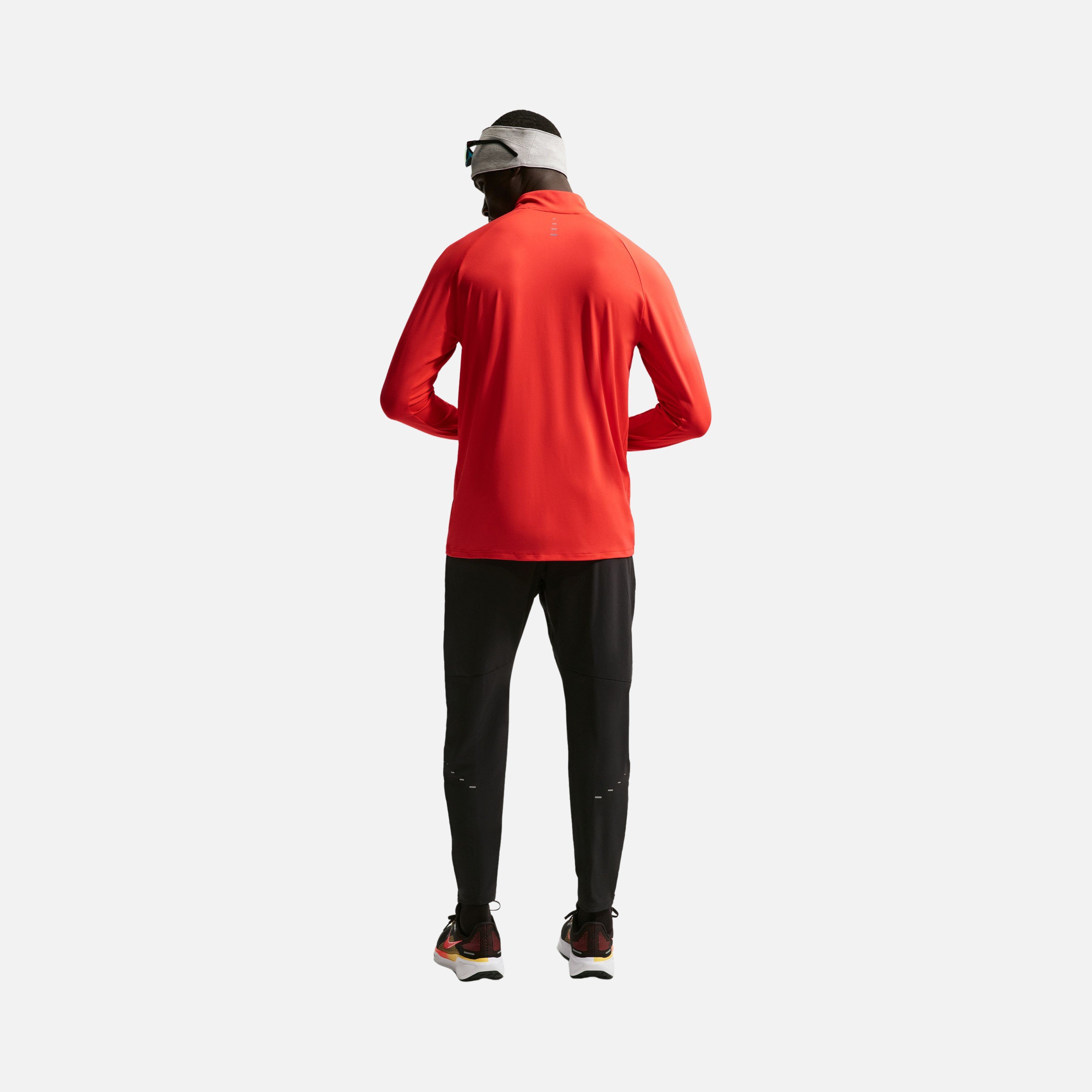 Nike Stride Dri-Fit  1/4-Zip Midlayer Running Long-Sleeve Erkek Tişört