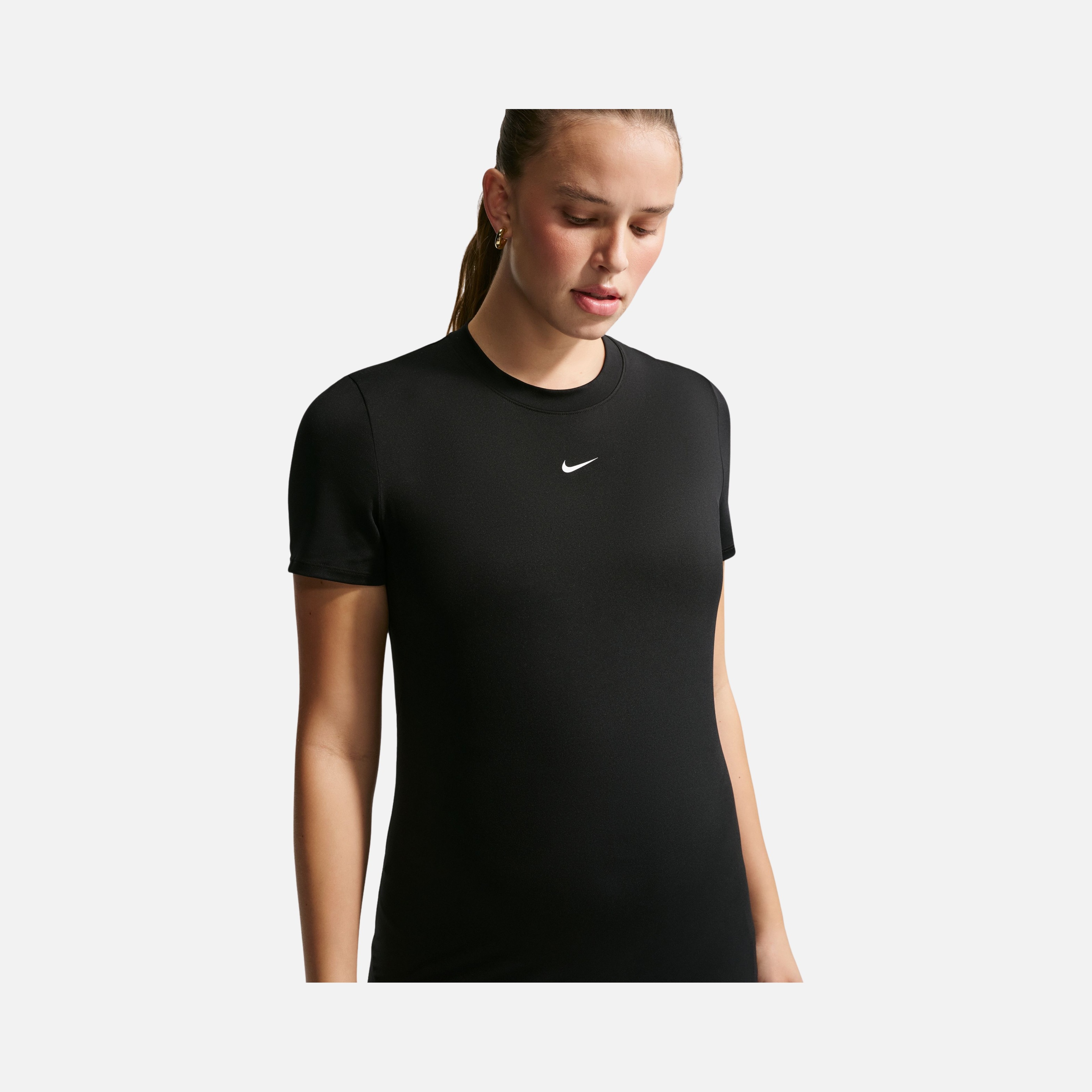 Nike One Dri-Fit Slim-Fit Training Short-Sleeve (Maternity) Kadın Tişört