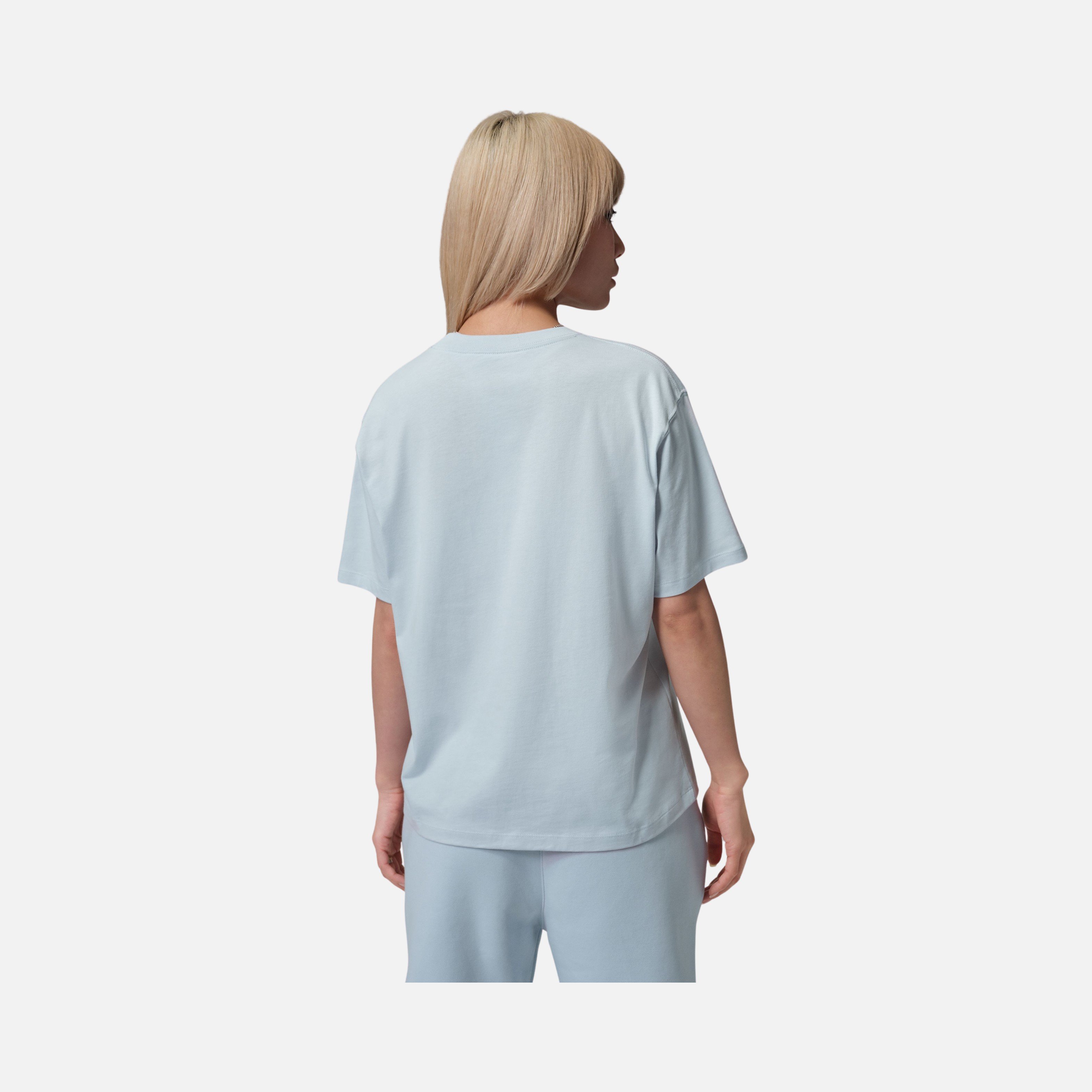 Nike Jordan Essentials Graphic Core 23 Relaxed Fit Short-Sleeve Kadın Tişört