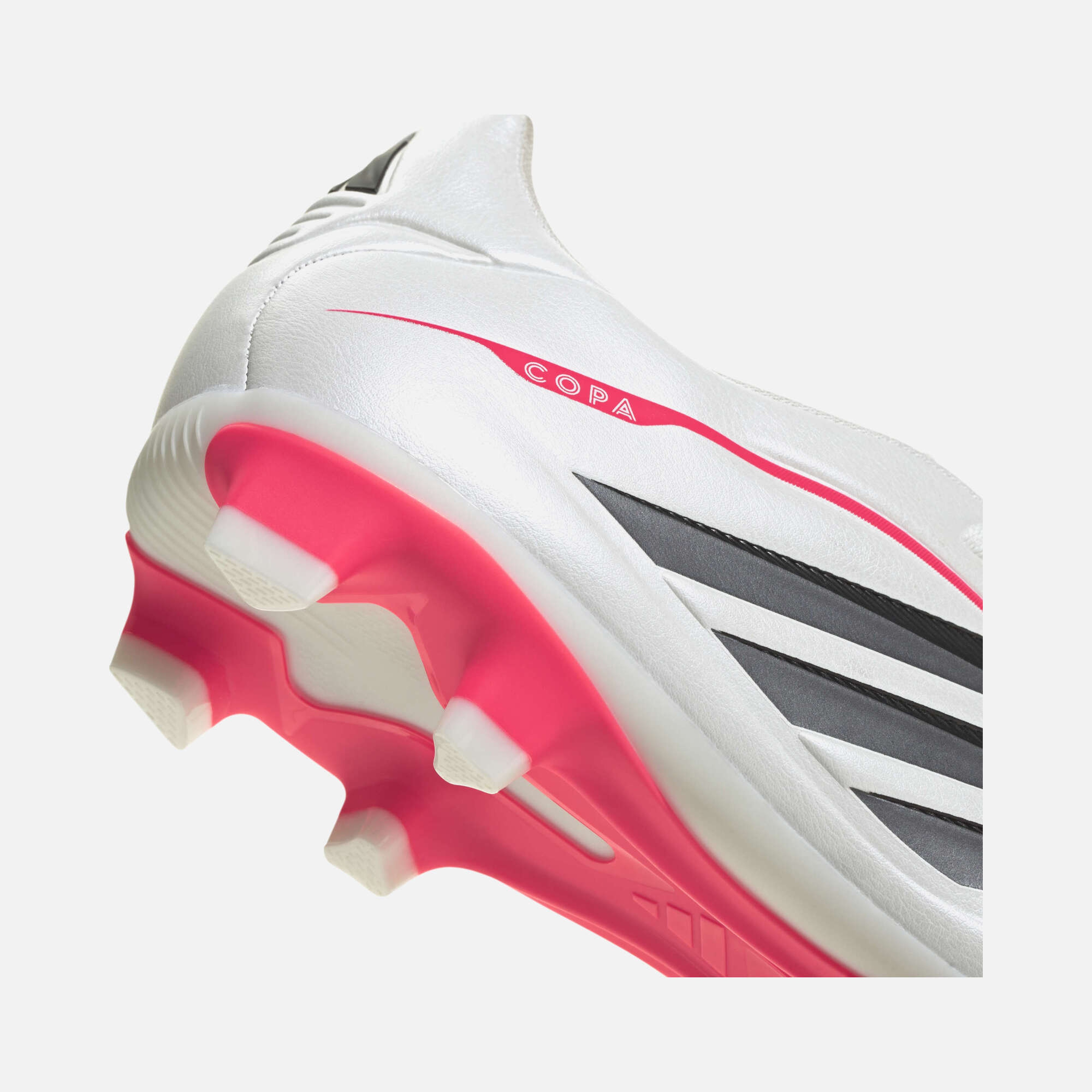 adidas Copa Pure Iv Club Fg SS26 Erkek Krampon