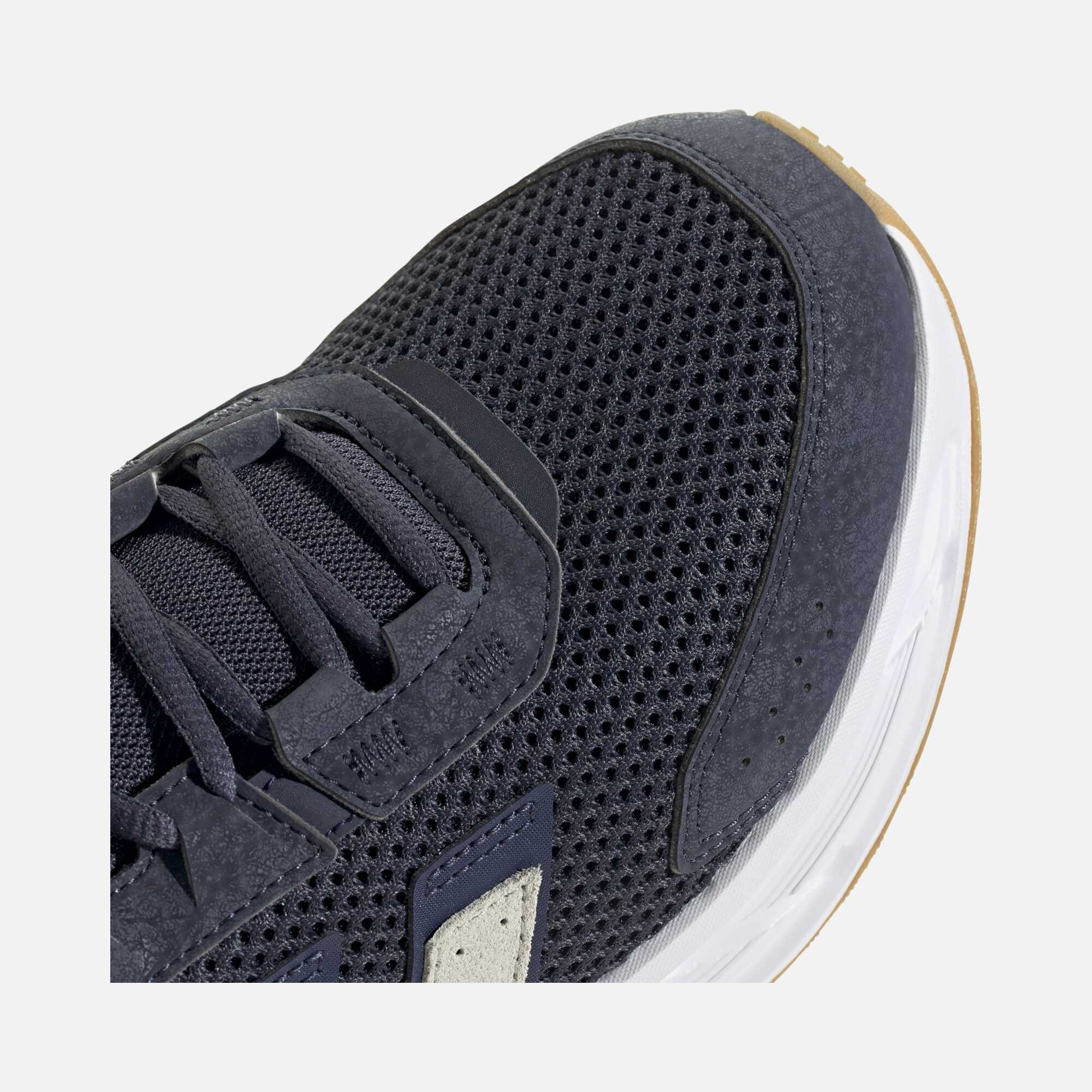 adidas Astrastar Erkek Spor Ayakkabı