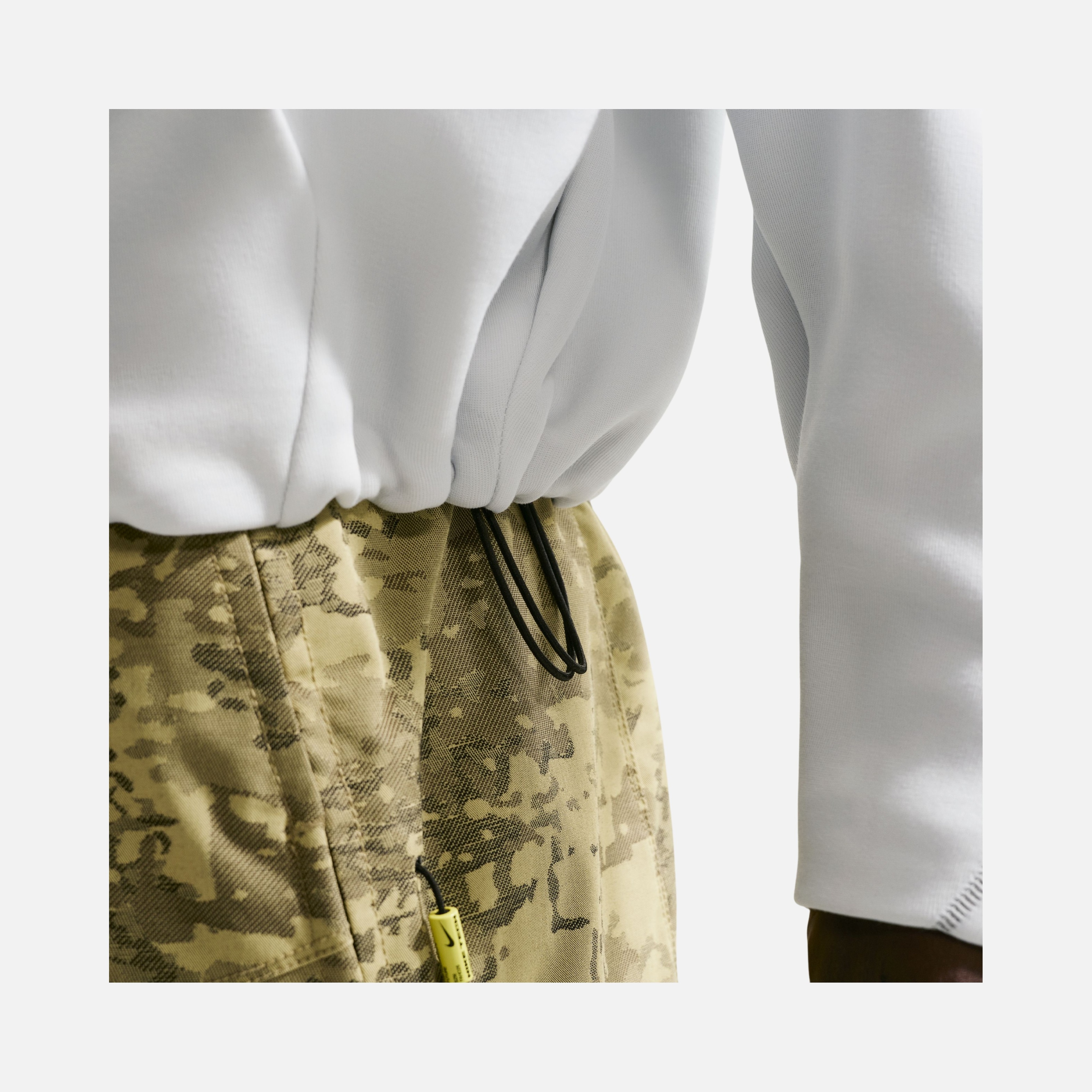 Nike M Tech Ergo Po Hoodie Erkek Sweatshirt