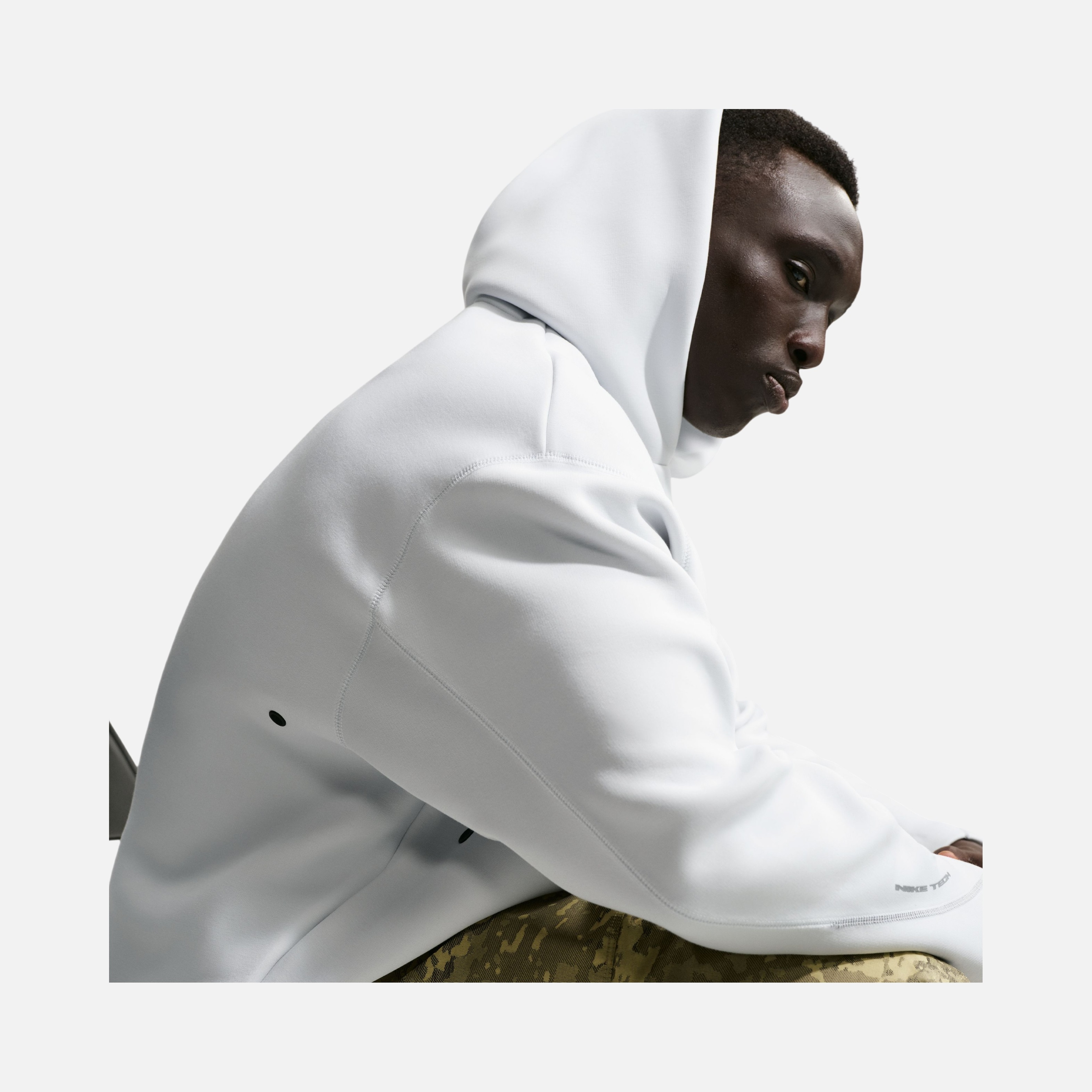 Nike M Tech Ergo Po Hoodie Erkek Sweatshirt