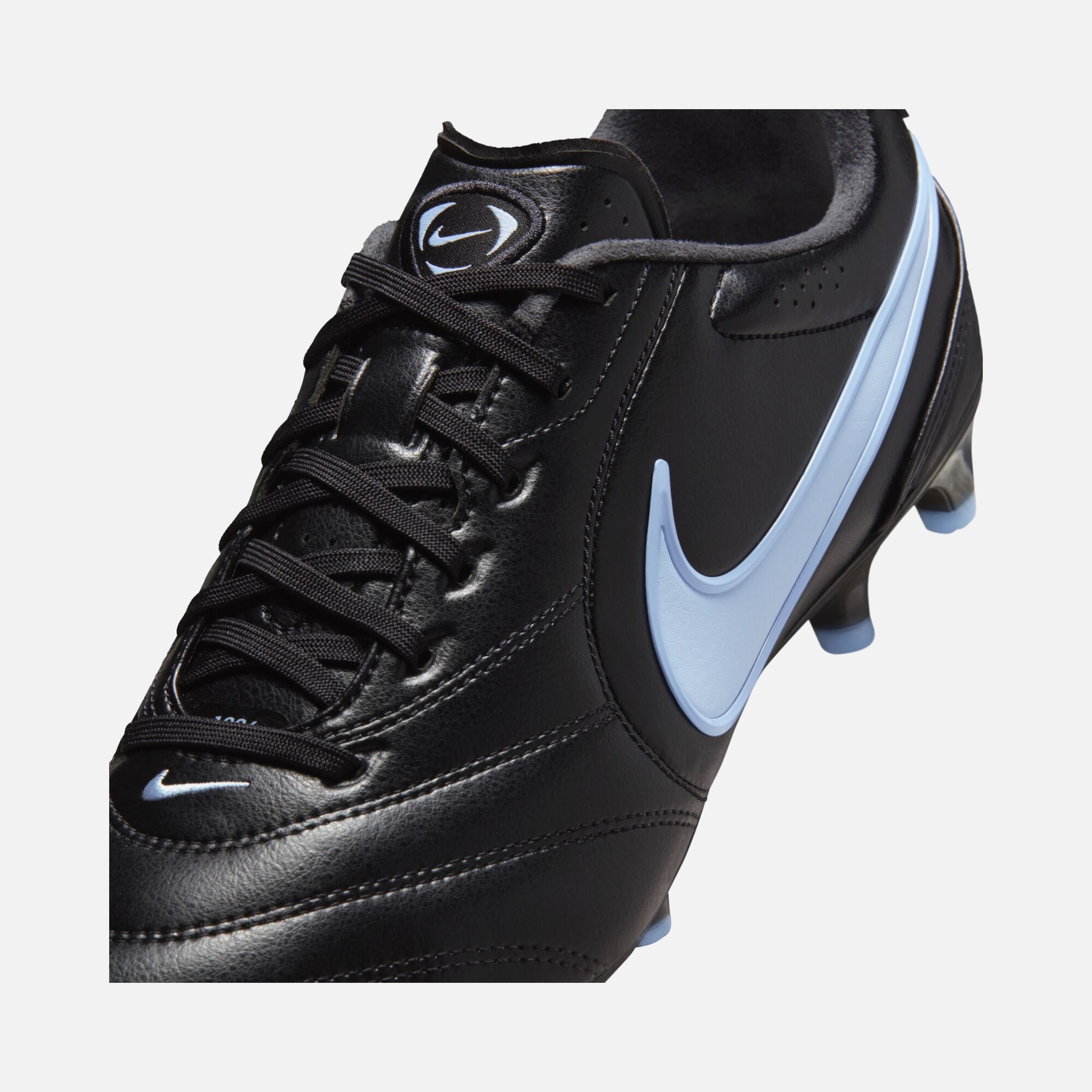 Nike Tiempo Ligera Pro Fg Erkek Krampon