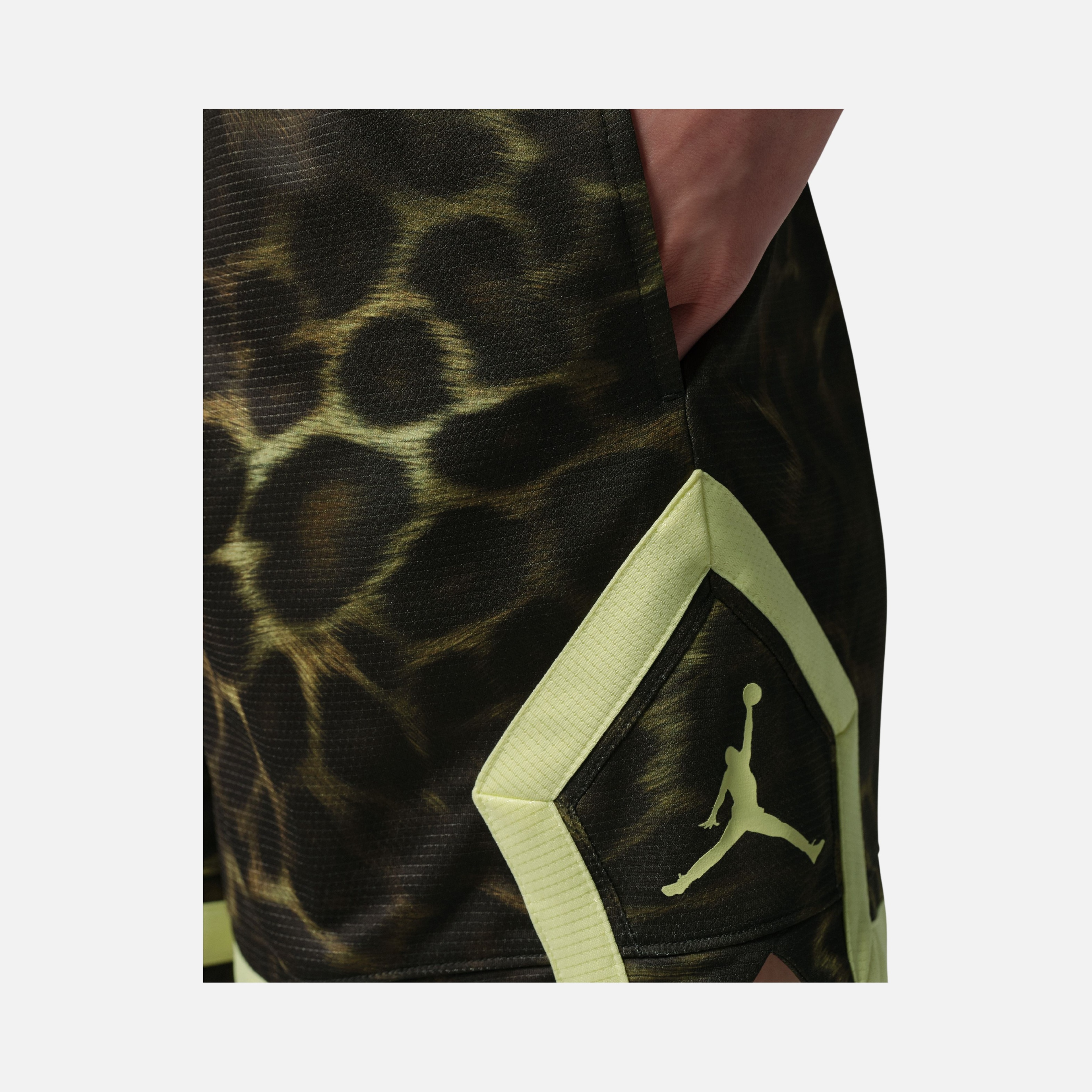 Nike W Jordan Spt Diamond 4 In Shrt Aop Kadın Şort