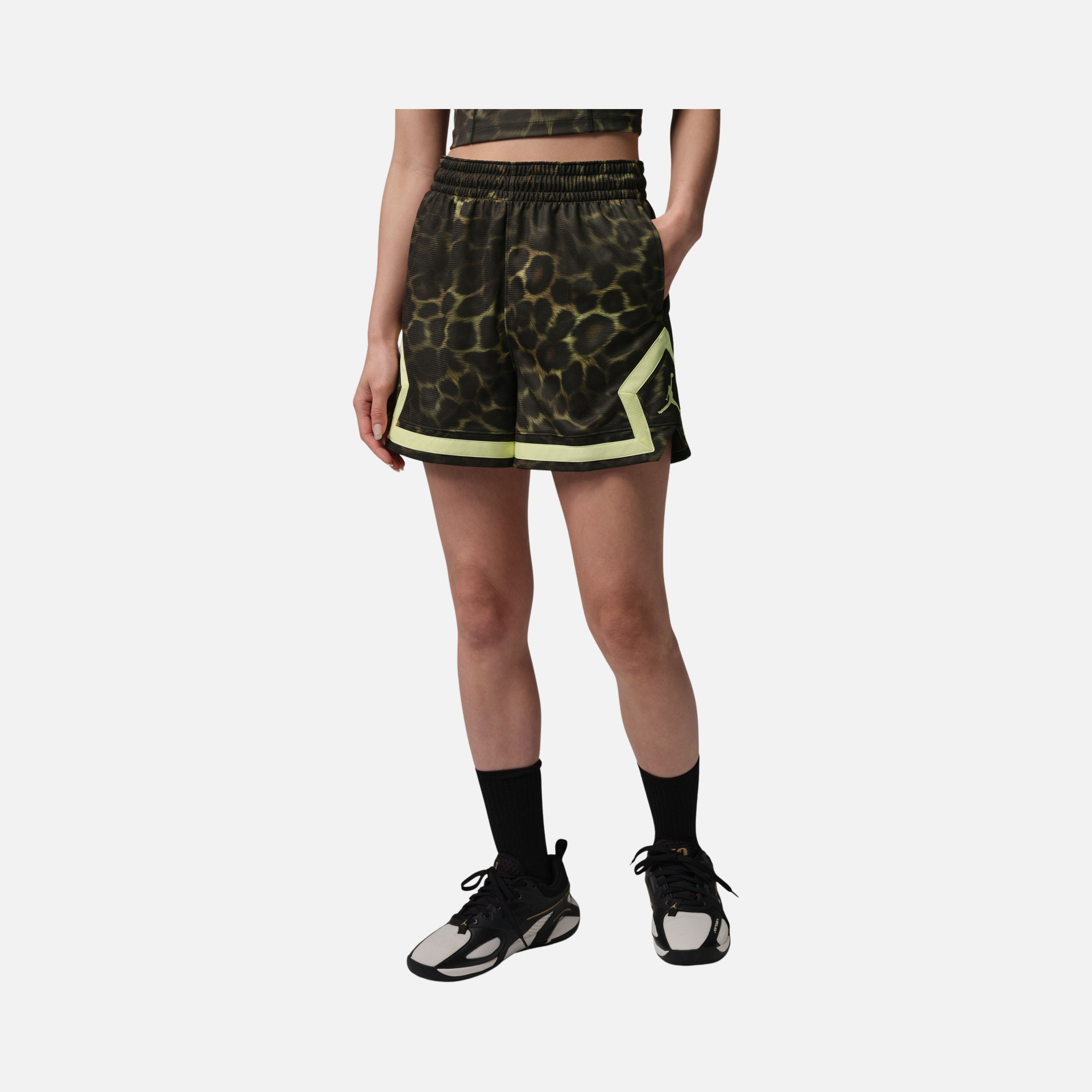 Nike W Jordan Spt Diamond 4 In Shrt Aop Kadın Şort