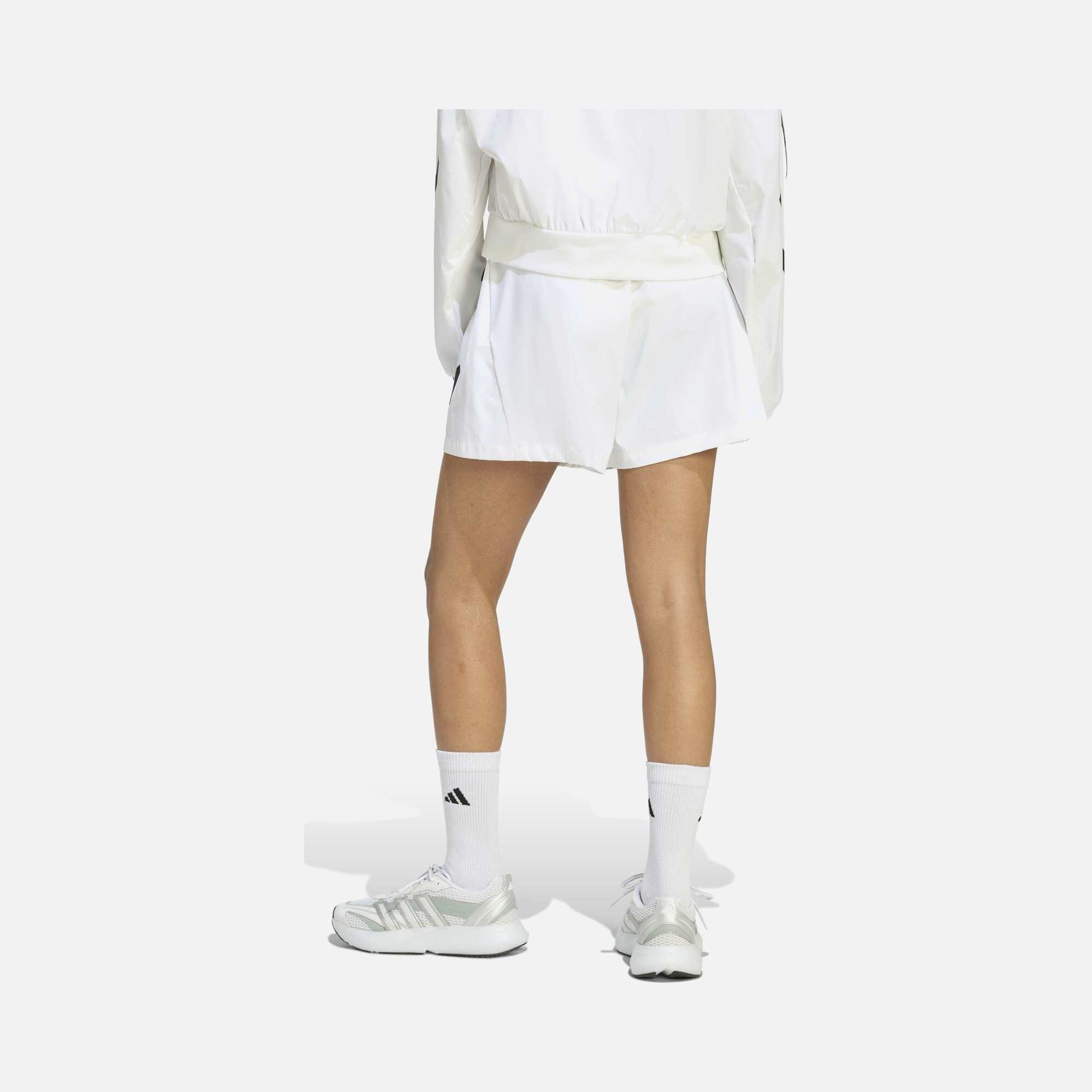 adidas W Z.N.E. Wv Sh Kadın Şort