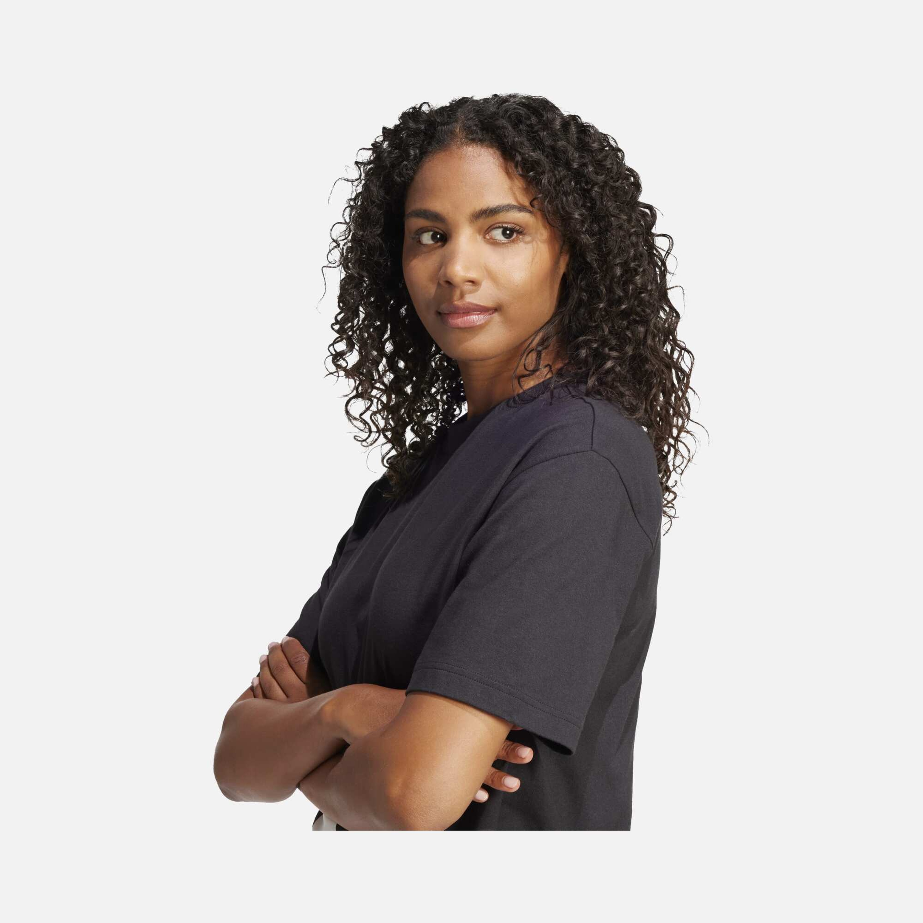 adidas Sportswear Essentials Big Logo Boyfriend Crew Nect Short-Sleeve Kadın Tişört