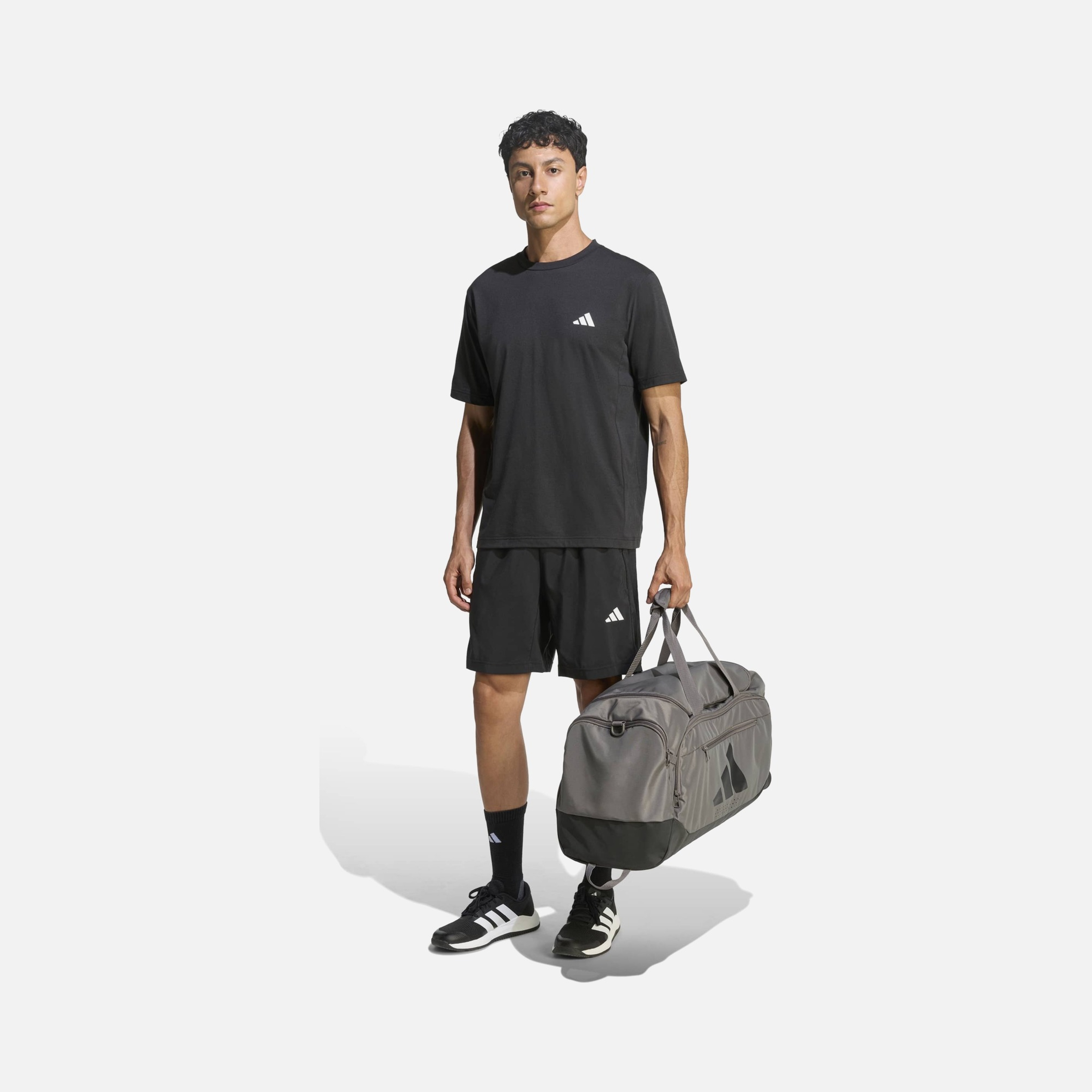 adidas Workout Essentials Base Woven Erkek Şort
