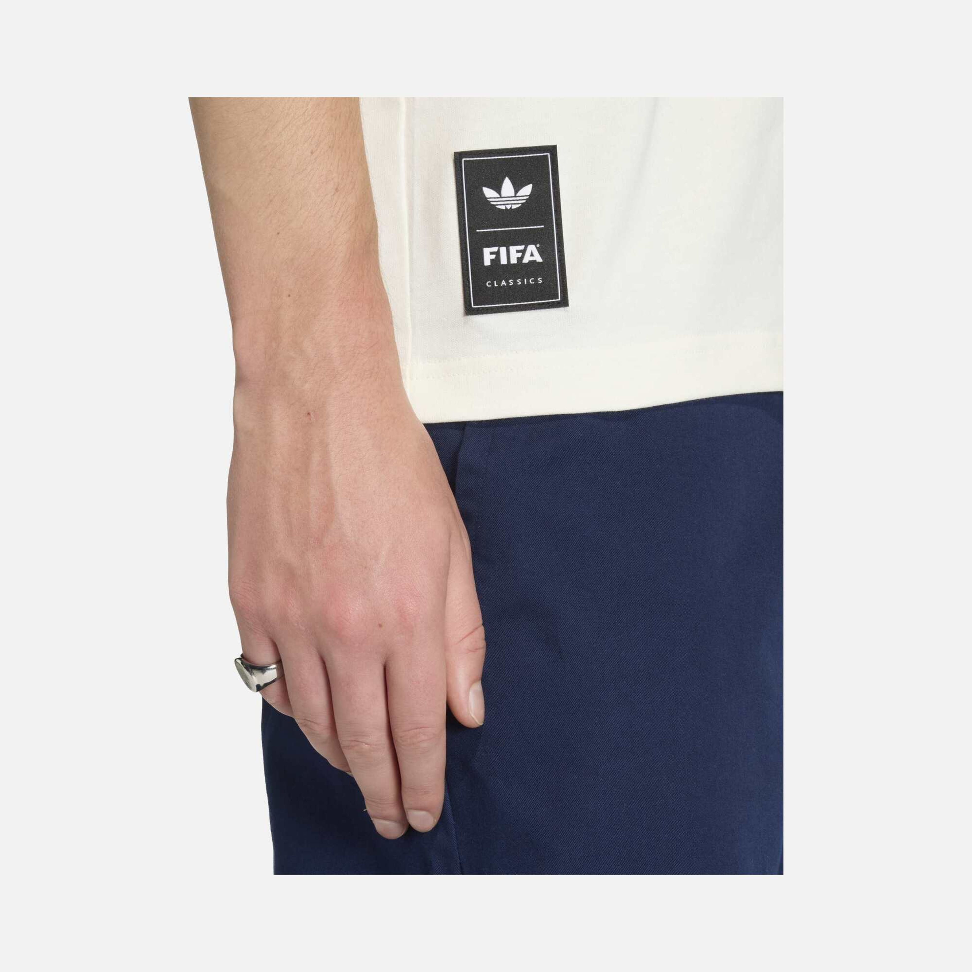 adidas Archive Country Flag Tişört