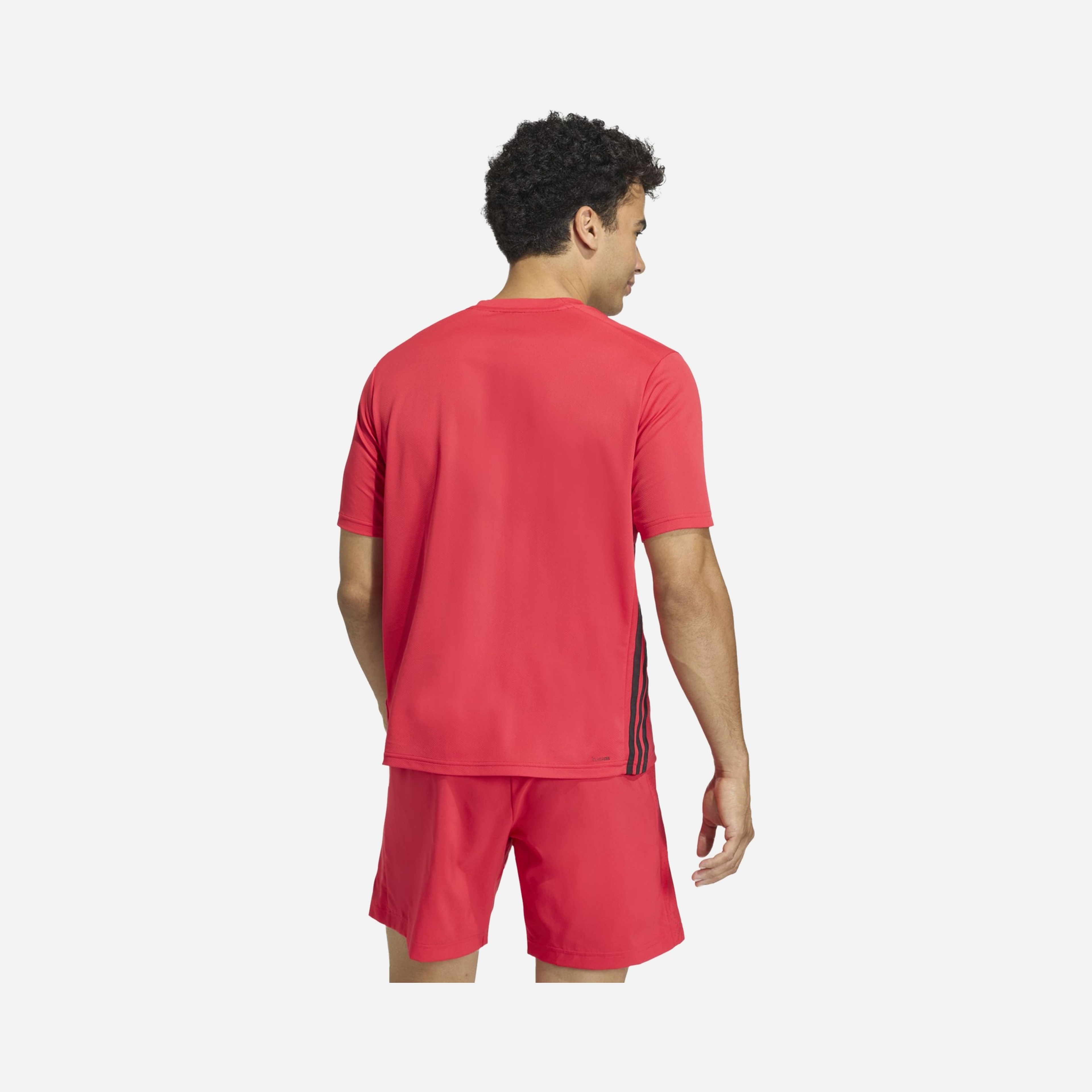 adidas Workout Essentials Base 3-Stripes Erkek Tişört