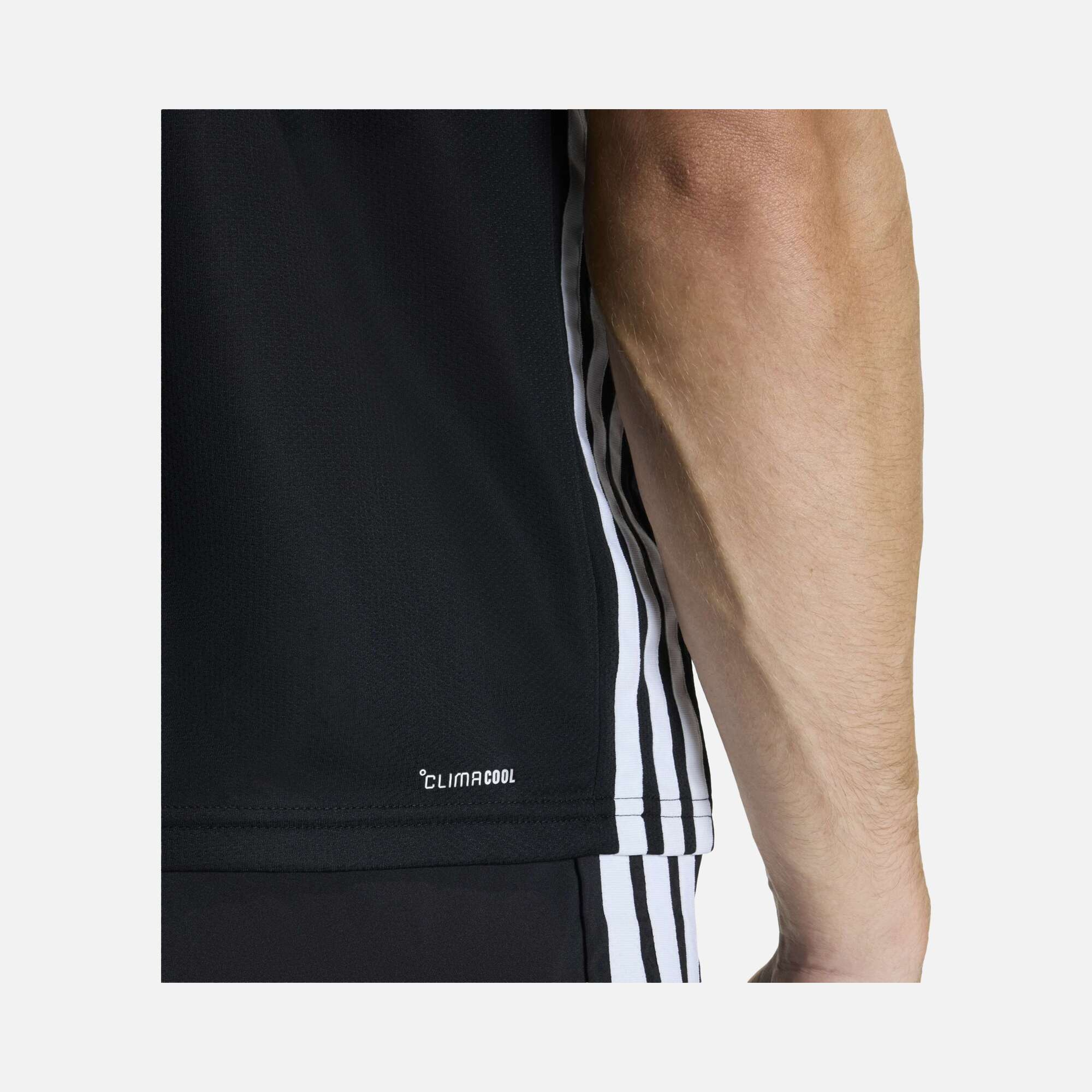 adidas Workout Essentials Base 3-Stripes Erkek Tişört