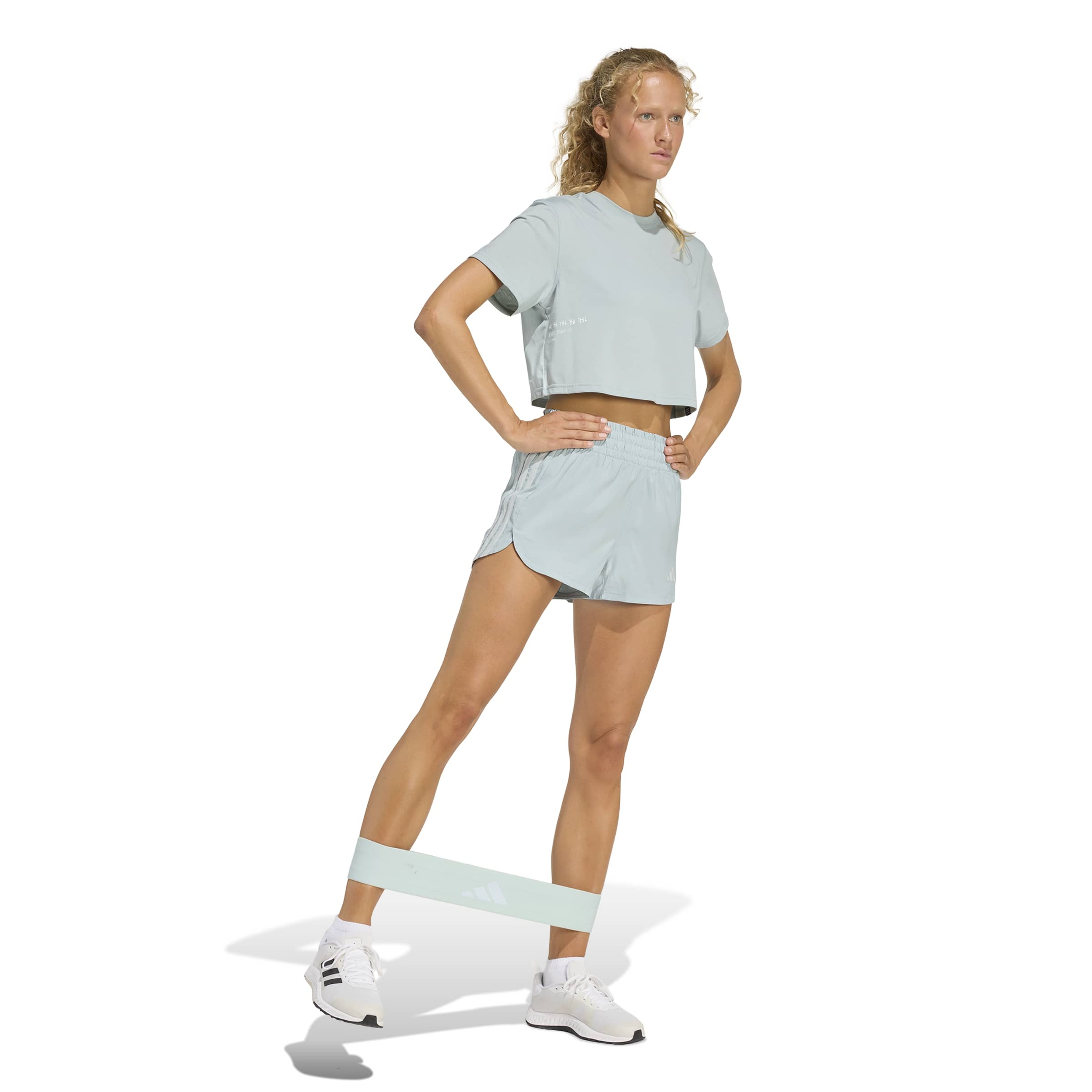 adidas Climacool Primelift Graphic Crop Kadın Tişört