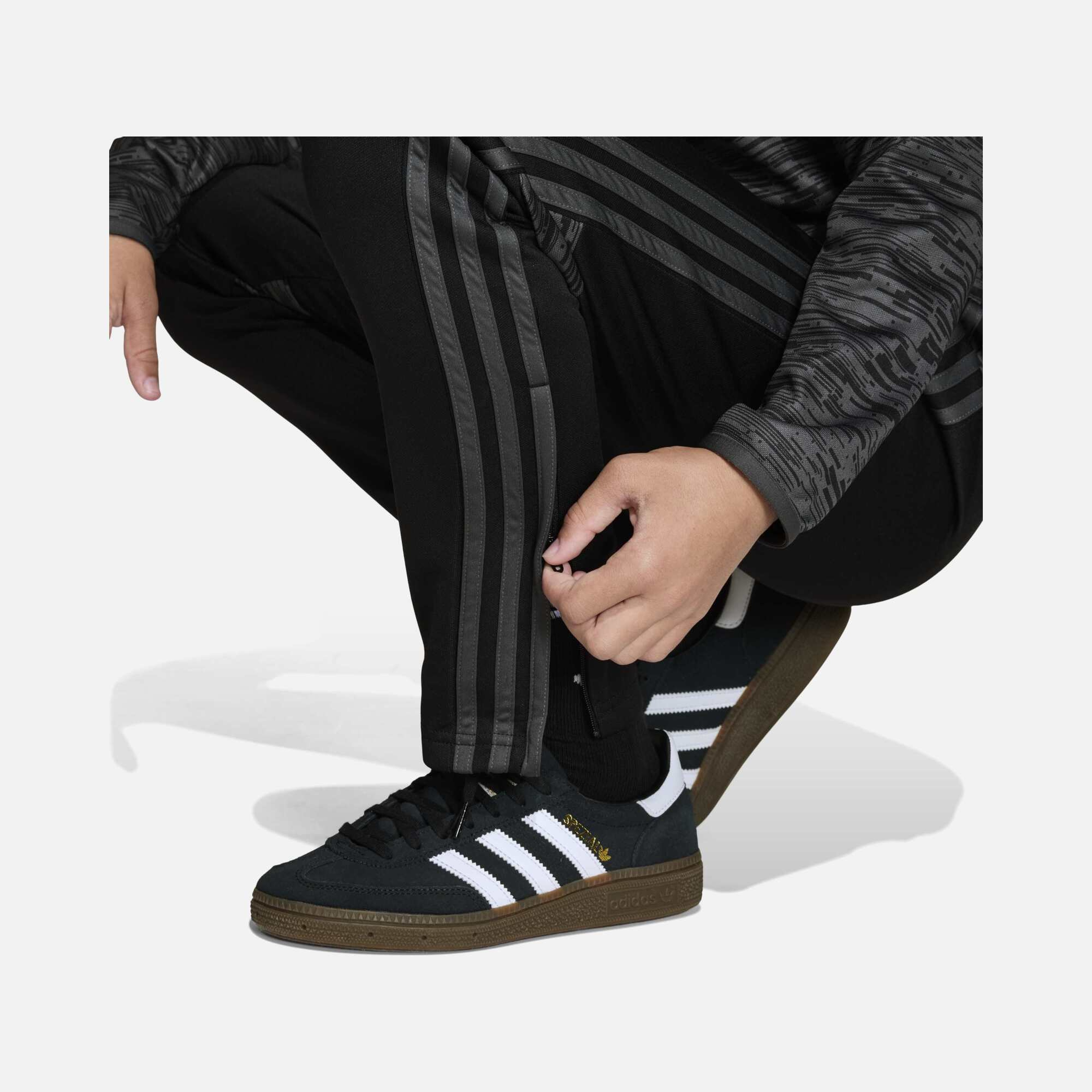 adidas Tiro25 Essential Çocuk Pantolon