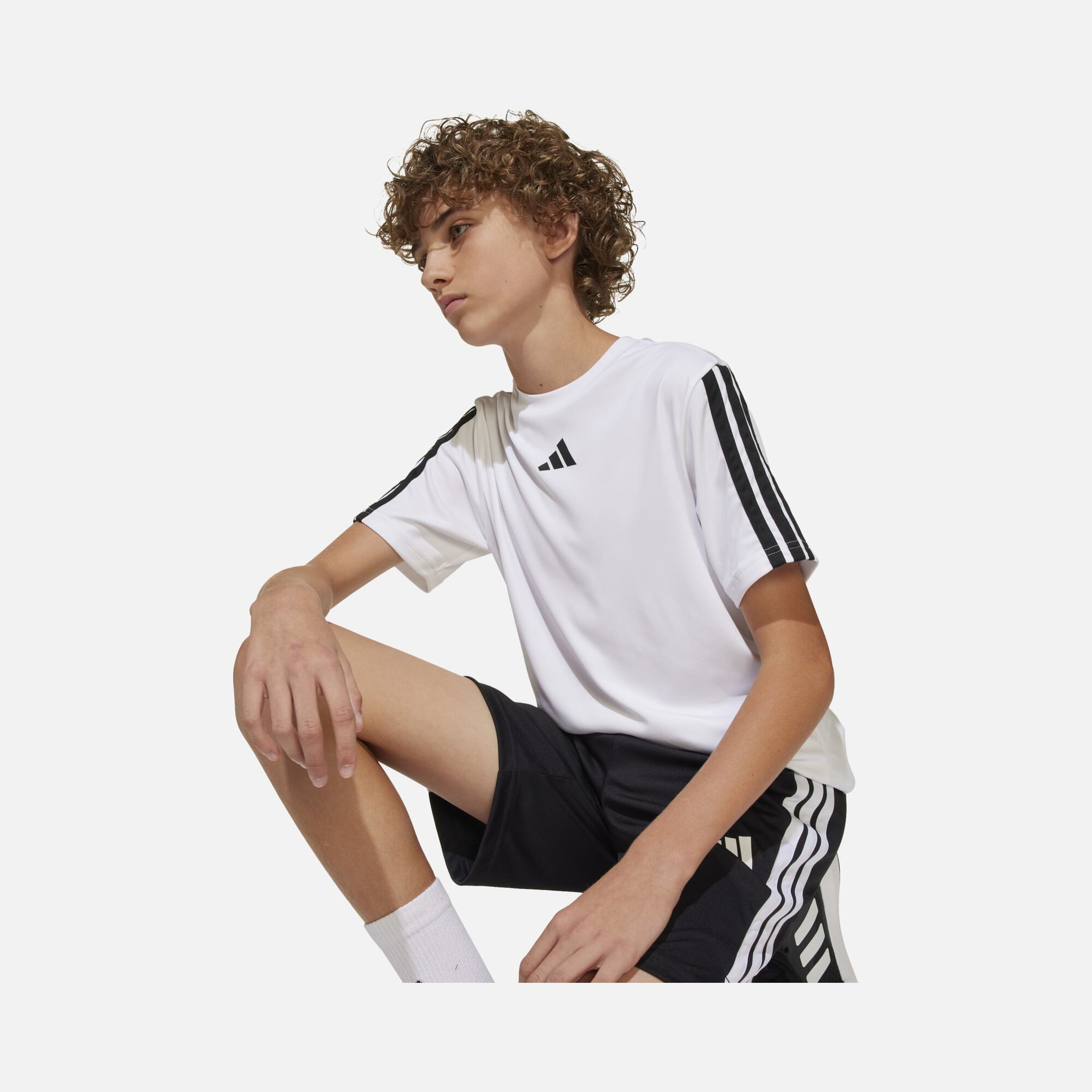 adidas Train Essentials 3-Stripes Çocuk Tişört