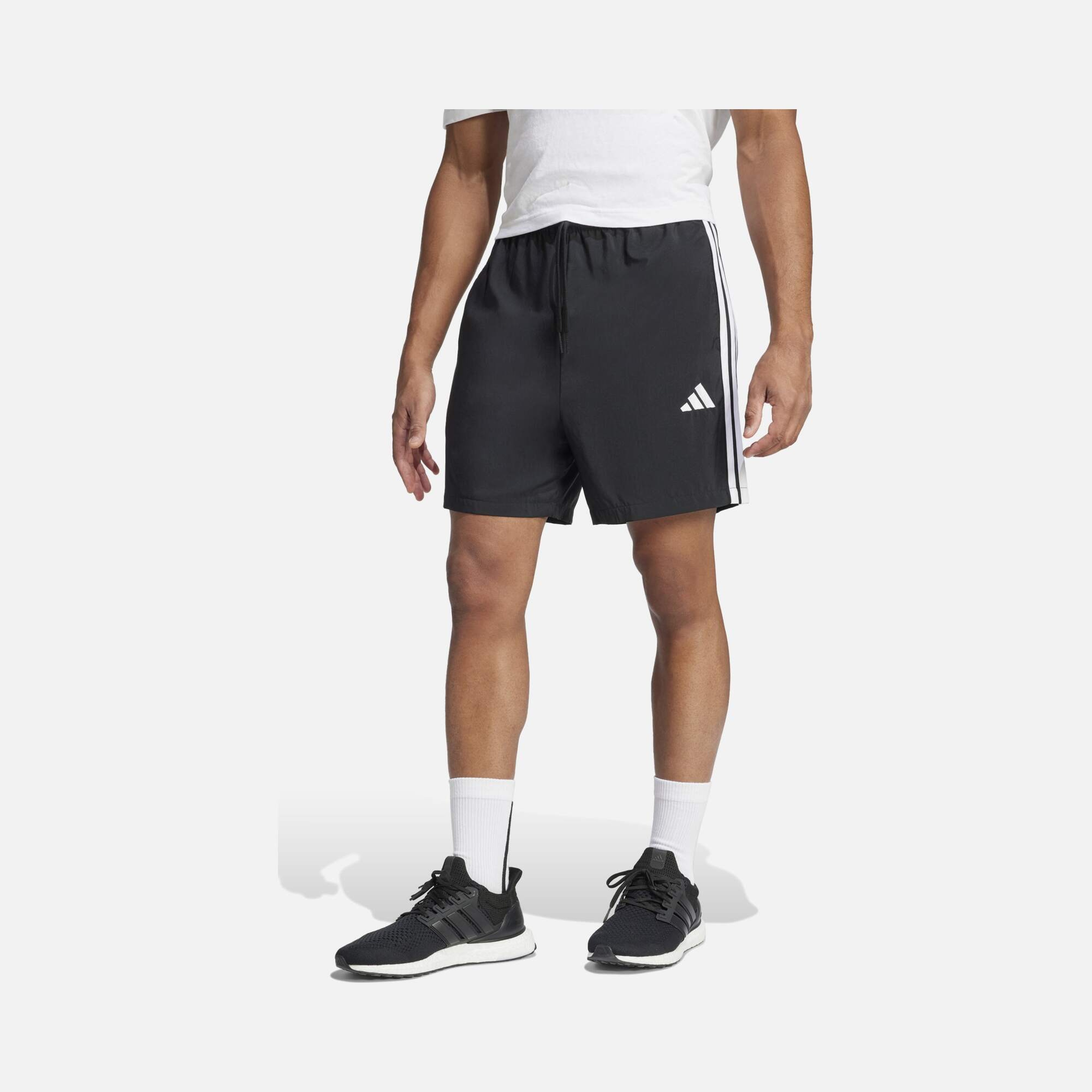 Мужские шорты adidas Essential 3-Stripes Chelsea