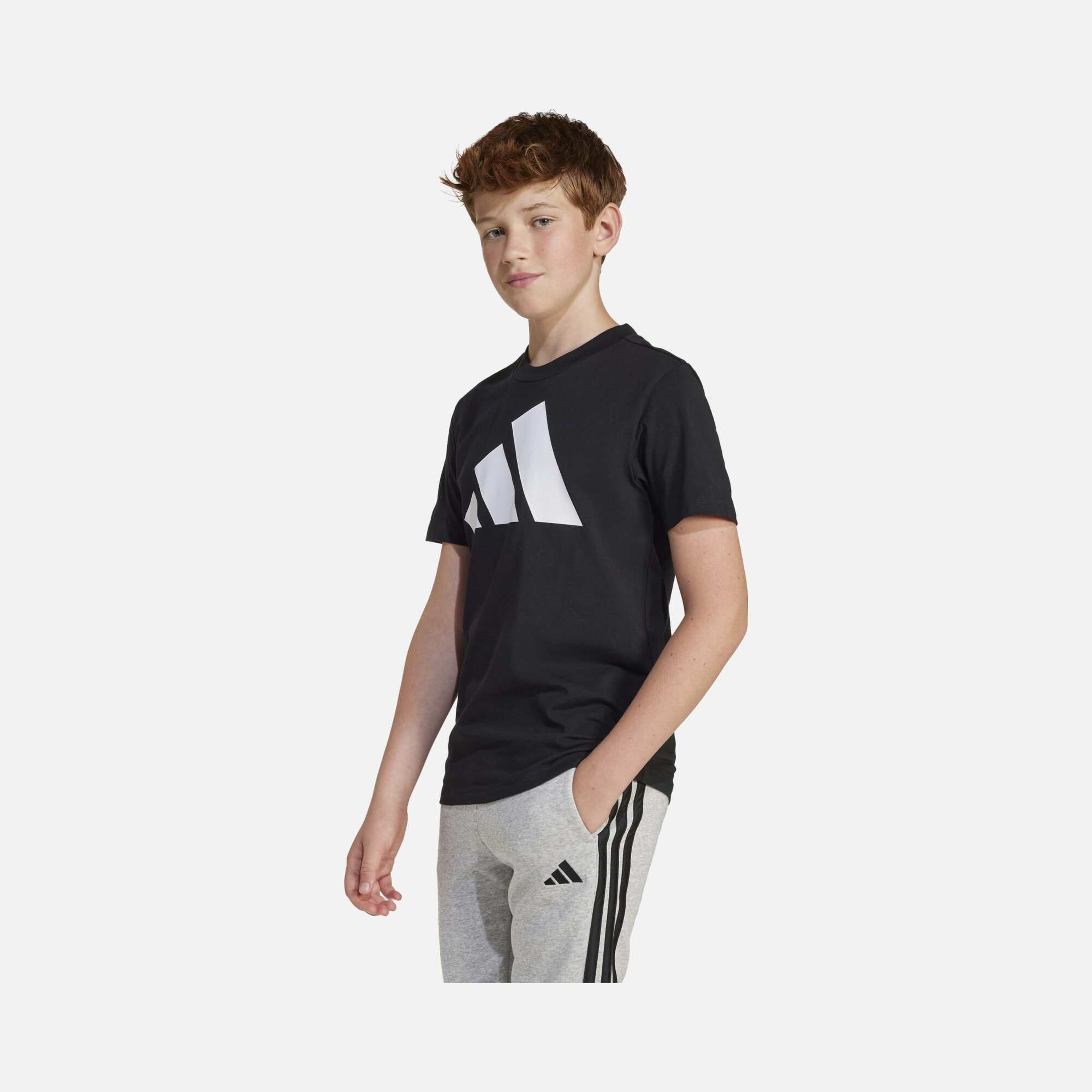 adidas Sportswear Essentials Big 3 Bar Logo Graphic Short-Sleeve Çocuk Tişört